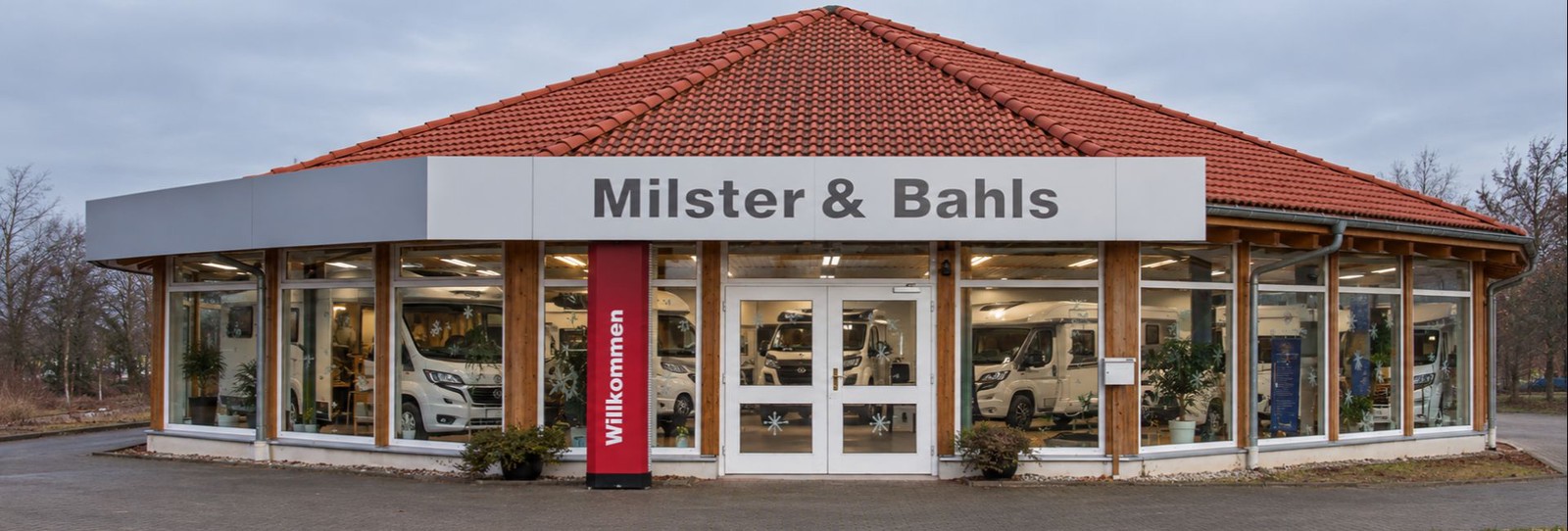 Milster & Bahls | Wohnmobile & Wohnwagen in Milmersdorf