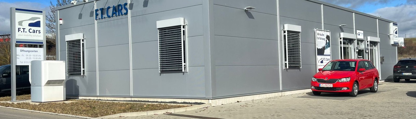 Finanzierung oder Leasing? Kaufen, leasen oder finanzieren Sie jetzt Ihren Traumwagen schon bereits ab 2,99% - auch ohne Anzahlung, für Gewerbetreibende und Selbständige. Mehr erfahren