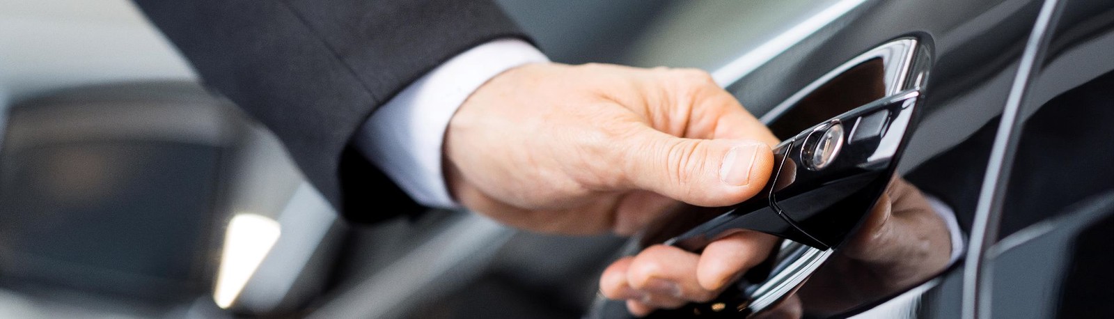 First Car Hamburg | Jahreswagen oder Gebrauchtwagen kaufen