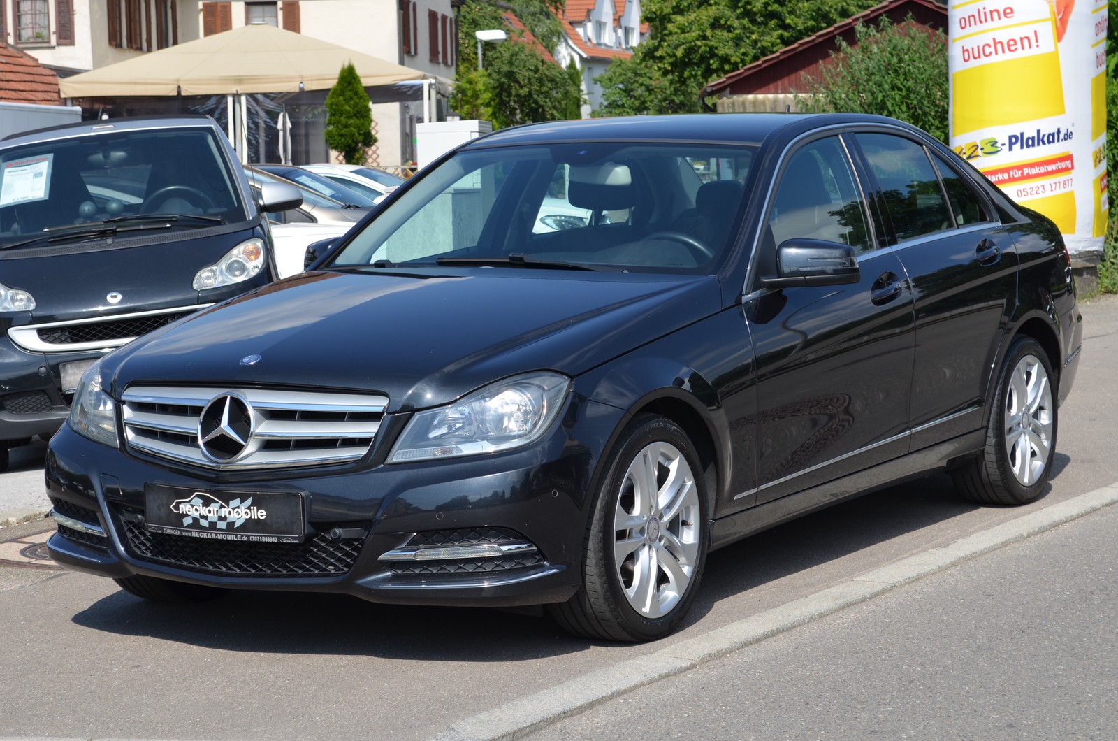 Mercedes-Benz C 180 CGI Autom. Avantgarde PDC Navi Sitzheiz