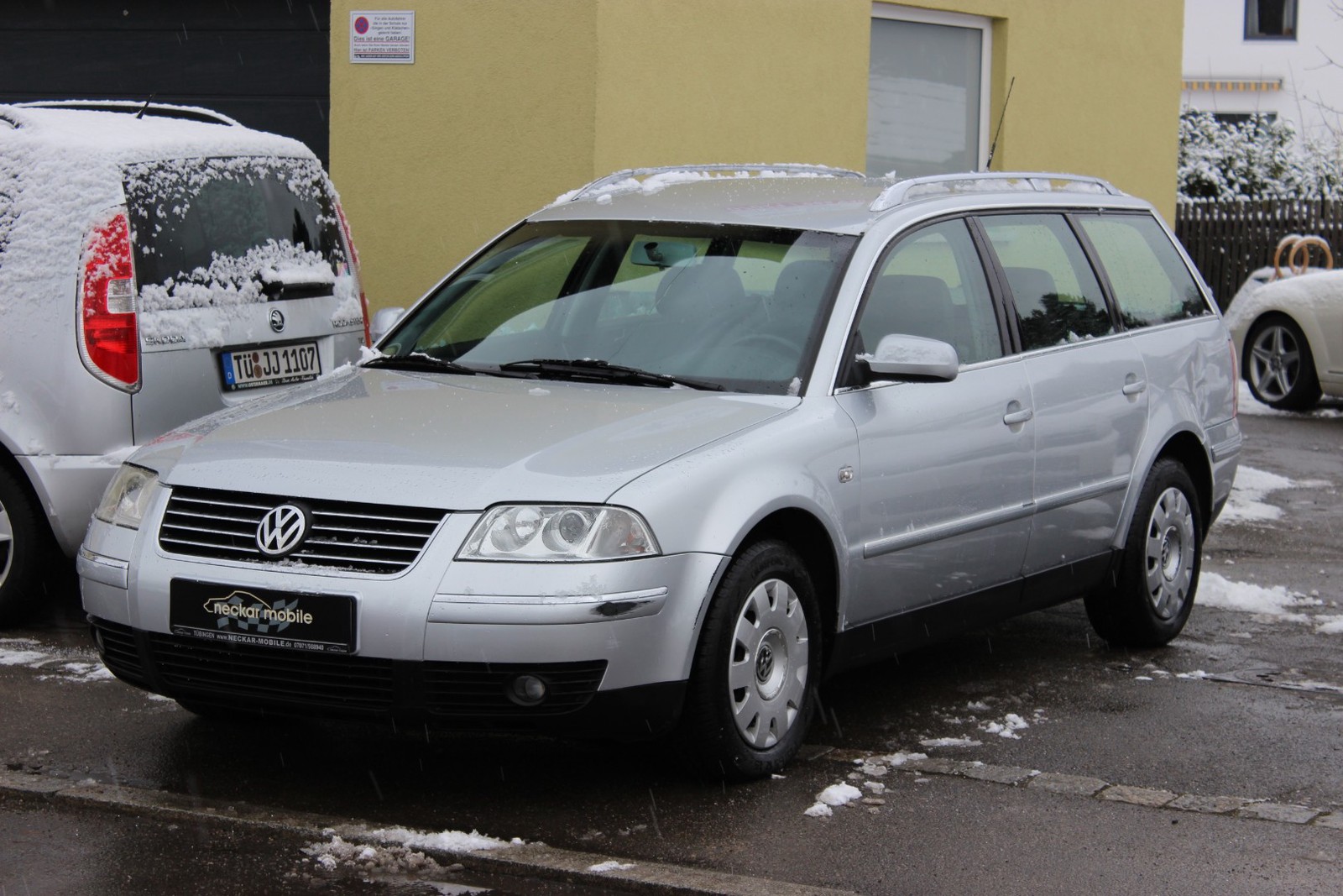Volkswagen Passat 1.8T Highline Sitzheiz. Automatik AHK TÜV NEU