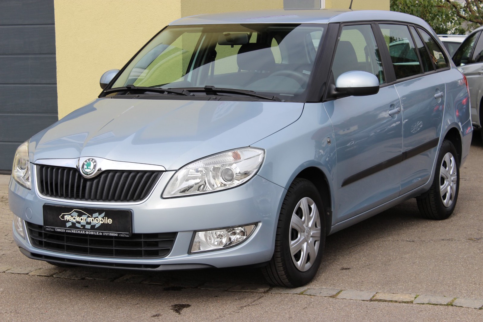 Skoda Fabia 1.2 TSI Combi Scheckheftgepf. TÜVneu Klima