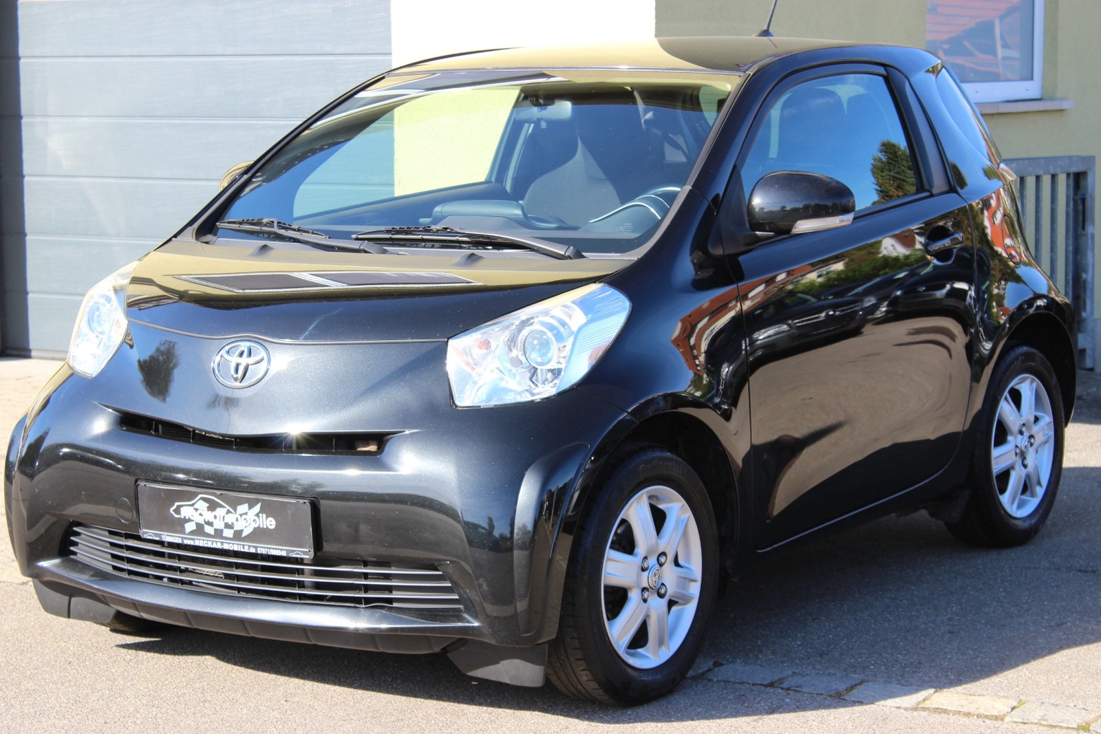 Toyota iQ Basis Klima Winterreifen TÜV neu
