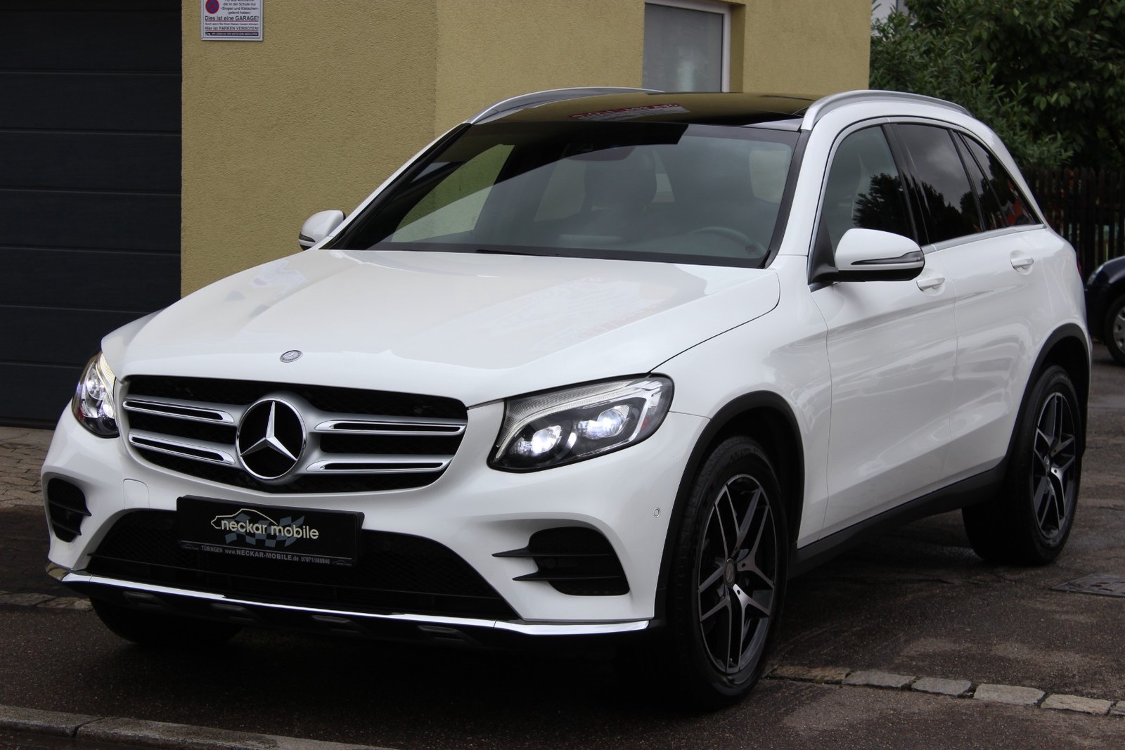 Mercedes-Benz GLC 250 d 4Matic AMG Pano AHK ILS Navi