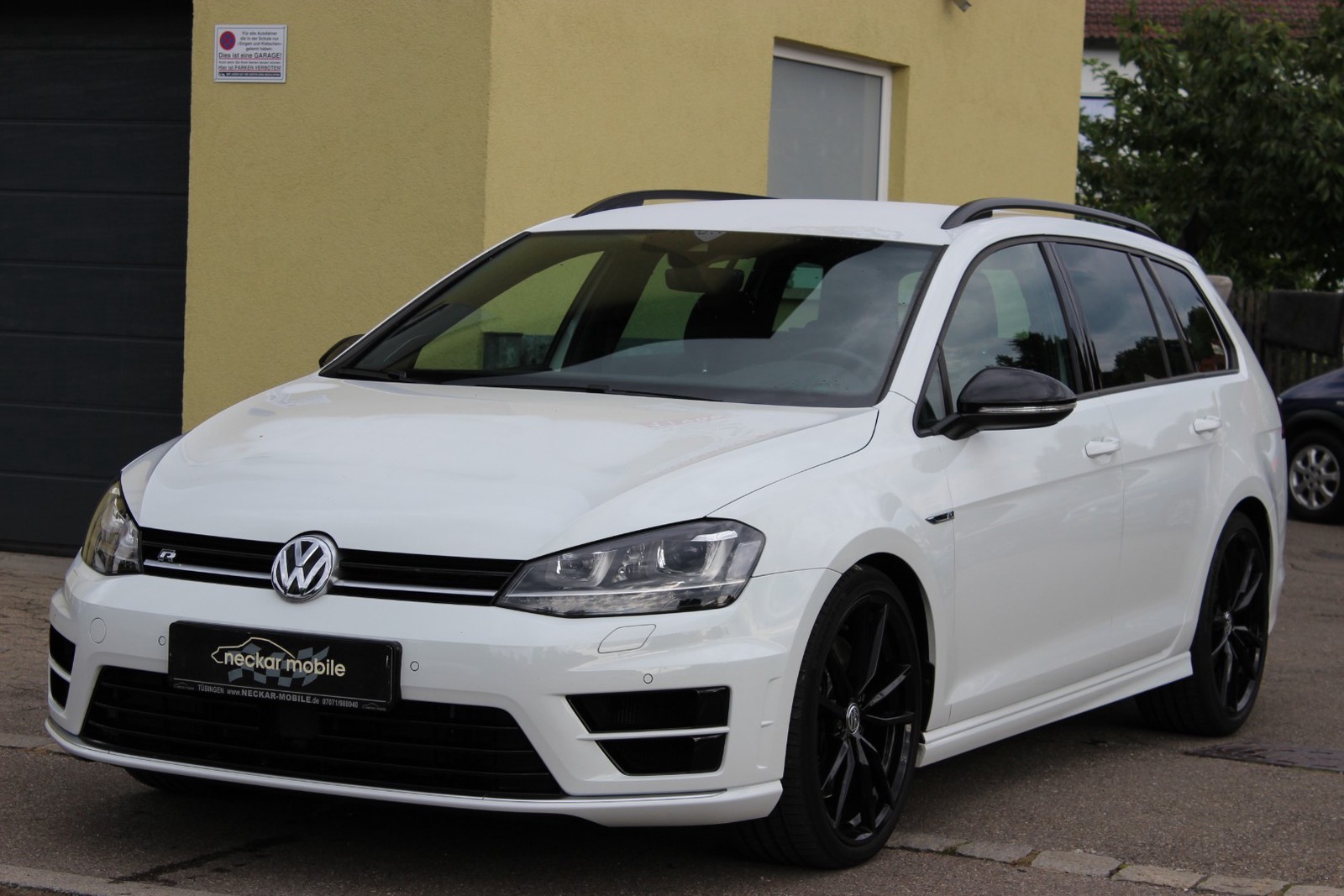 Volkswagen Golf R 2.0TSI Variant 4Motion DSG Dynaudio Bi-Xenon