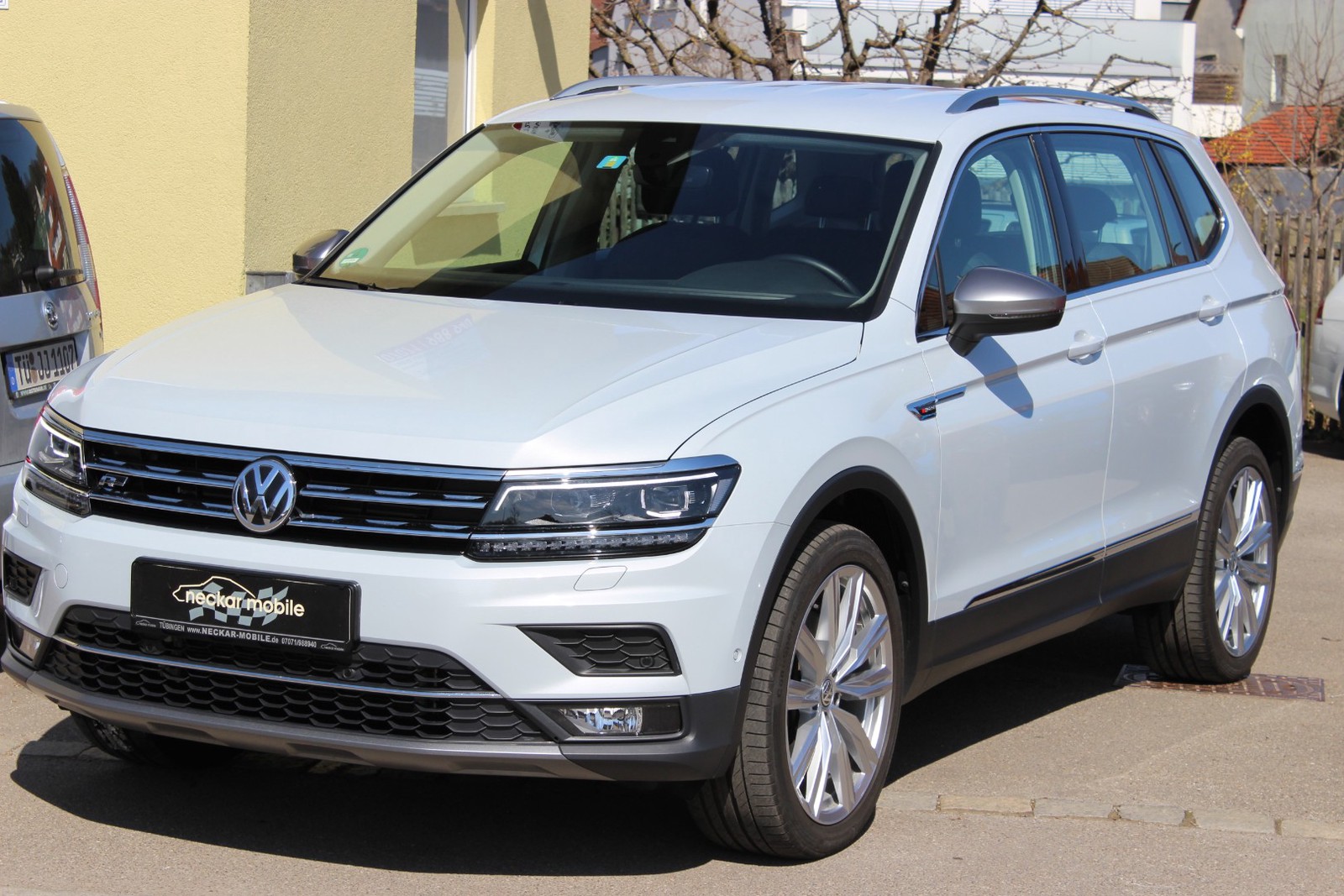 Volkswagen Tiguan Allspace 2.0 TSI Highline 4Motion LED Standheizung