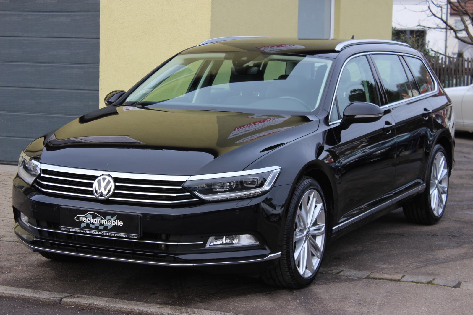 Volkswagen Passat Variant Highline 2.0 TSI LED Navi Panorama ACC