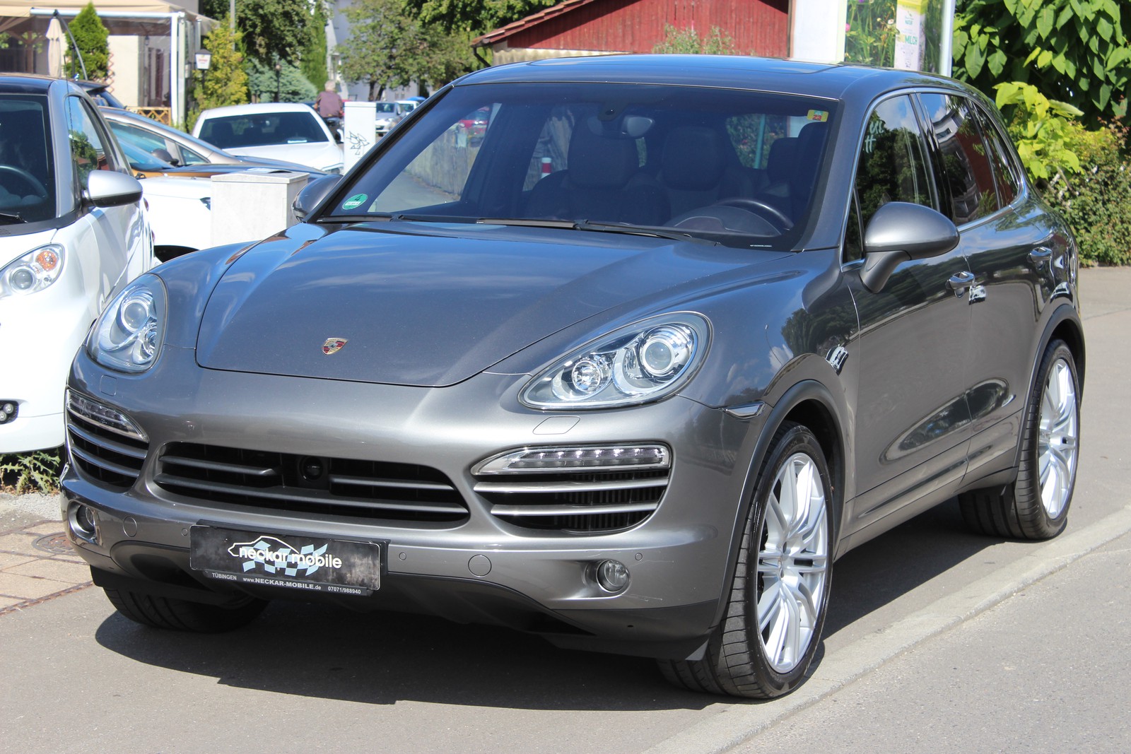 Porsche Cayenne Diesel PASM/XENON/PCM/PANO/BOSE/AHK Sitzbelüftung