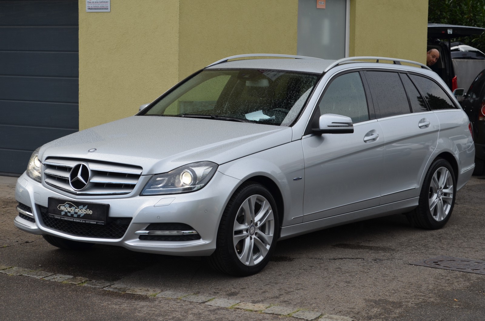 Mercedes-Benz C 200 T CGI BE Navi Sitzheizung AHK PDC