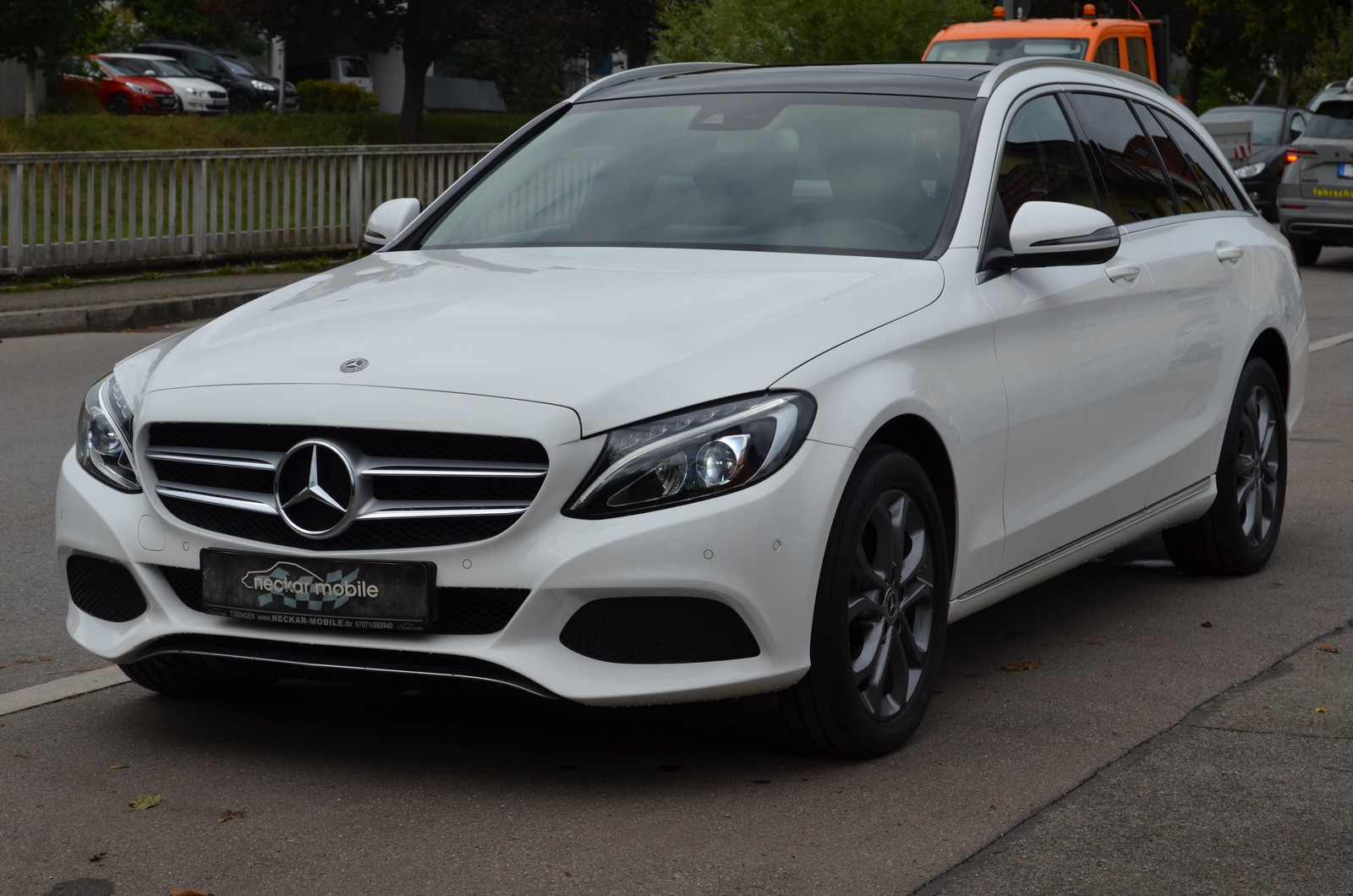 Mercedes-Benz C 250d 4Matic Avantgarde Pano Kam Navi LED Sitzhzg