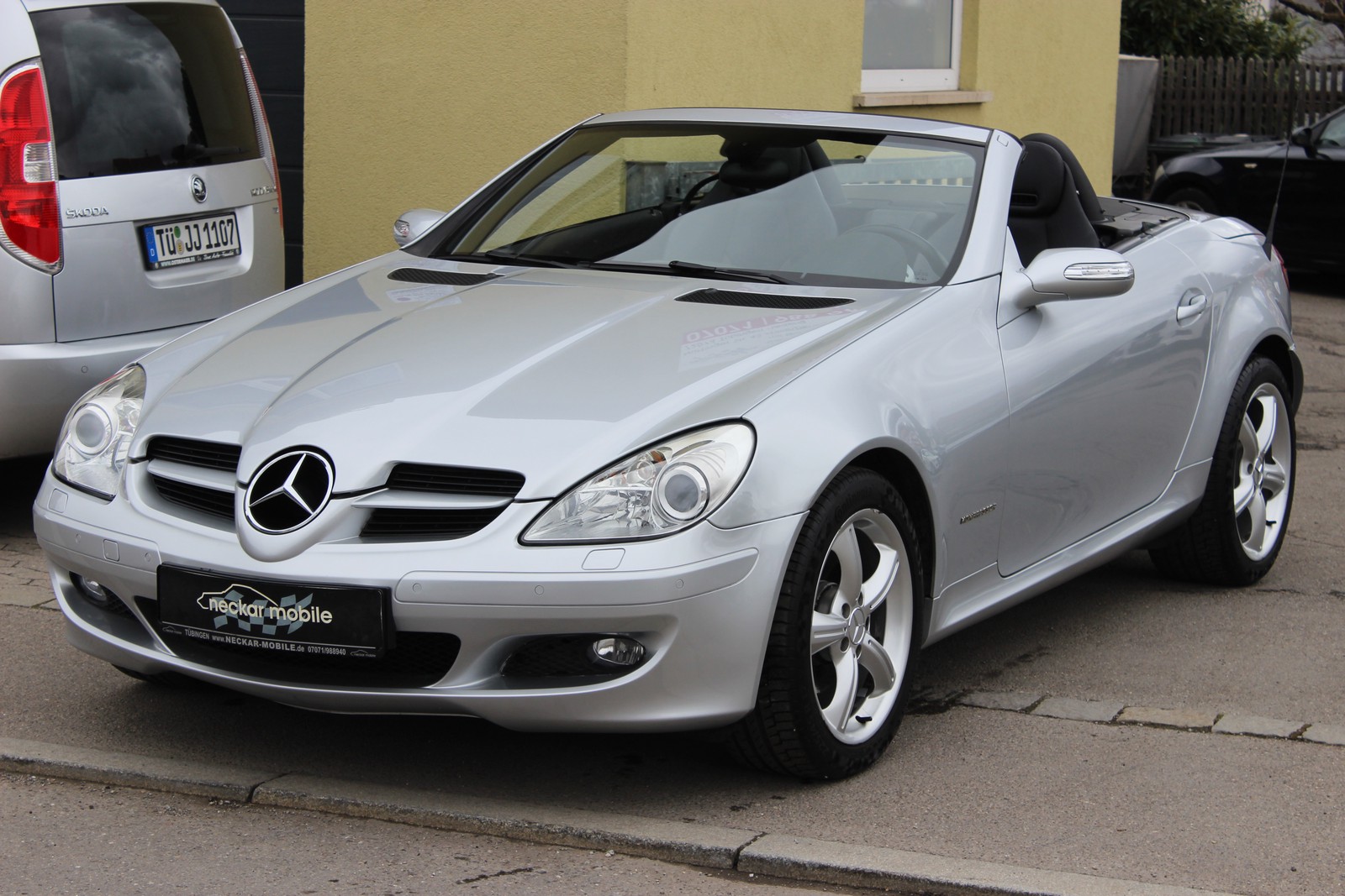 Mercedes-Benz SLK 200 Kompressor Airscarf Klima PDC Navi Sitzheiz