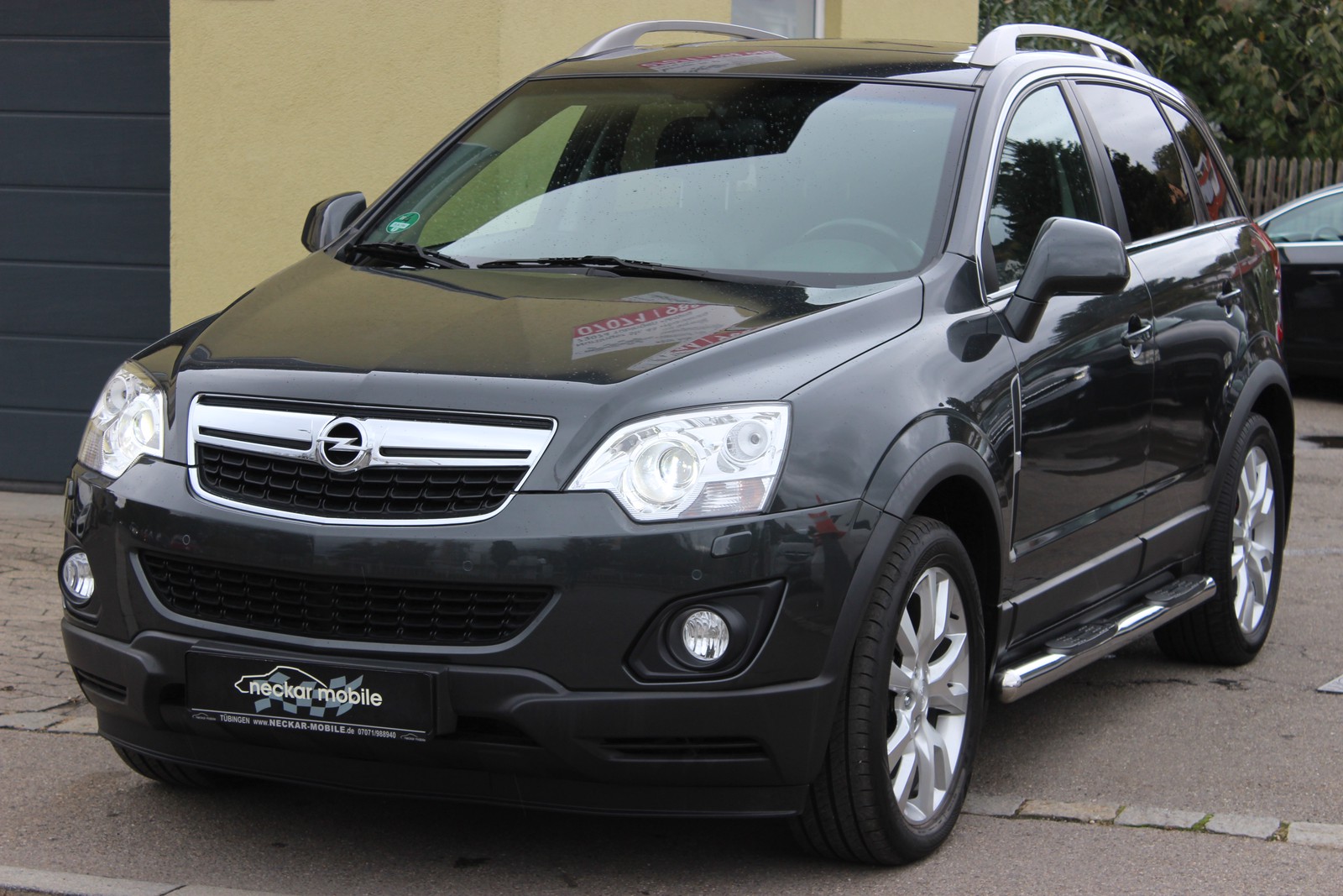 Opel Antara Design Edition 4x2 Navi Xenon AHK Kamera