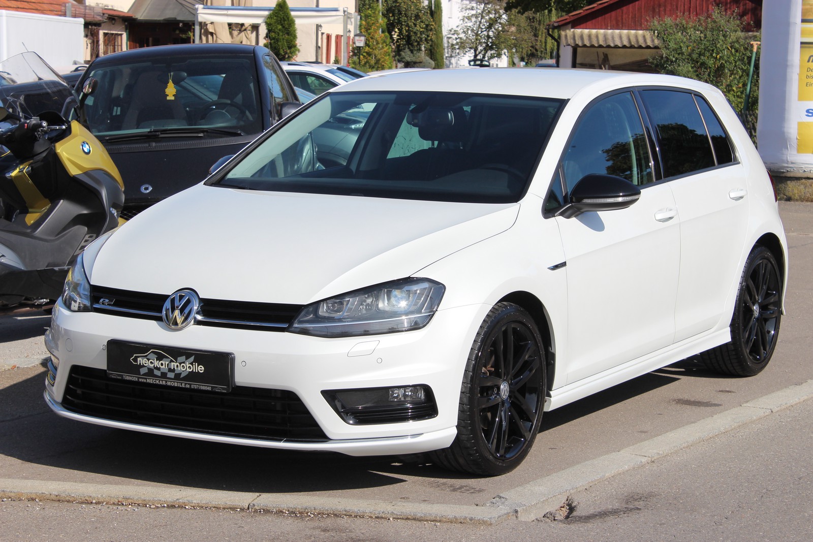 Volkswagen Golf 1.6TDI Lounge R-Line Xenon PDC Sitzheiz