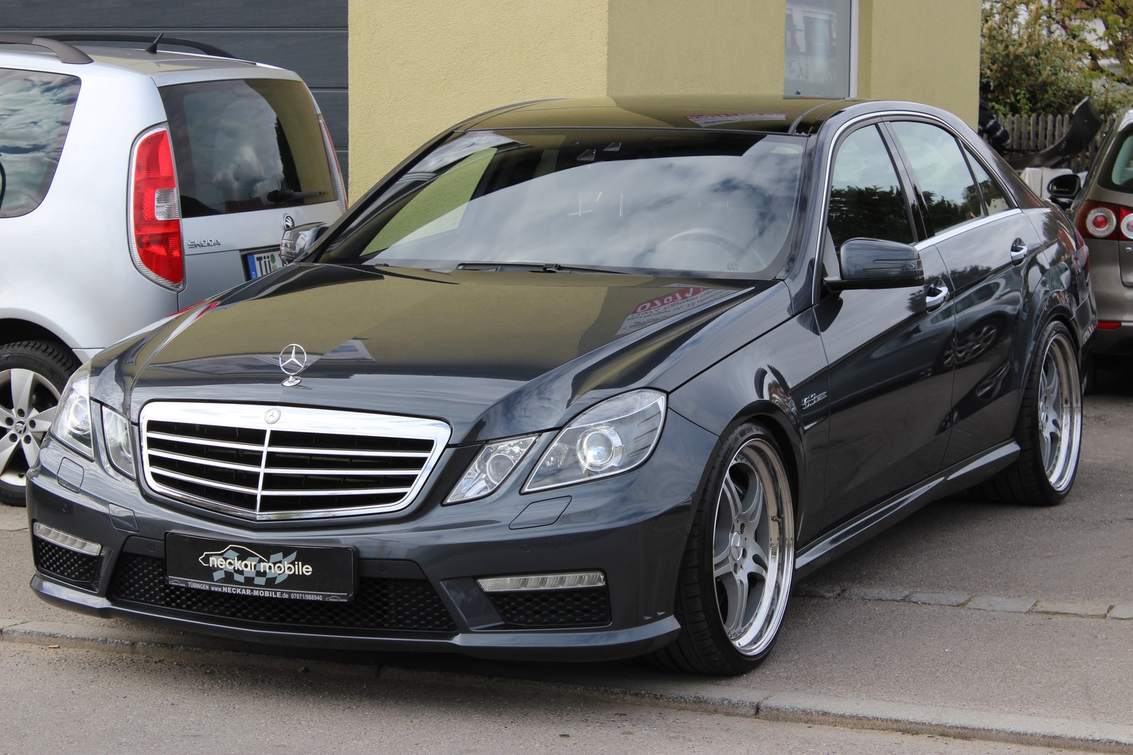 Mercedes-Benz E63AMG Perform V-Max Pano HarmKard Keyless Kam.