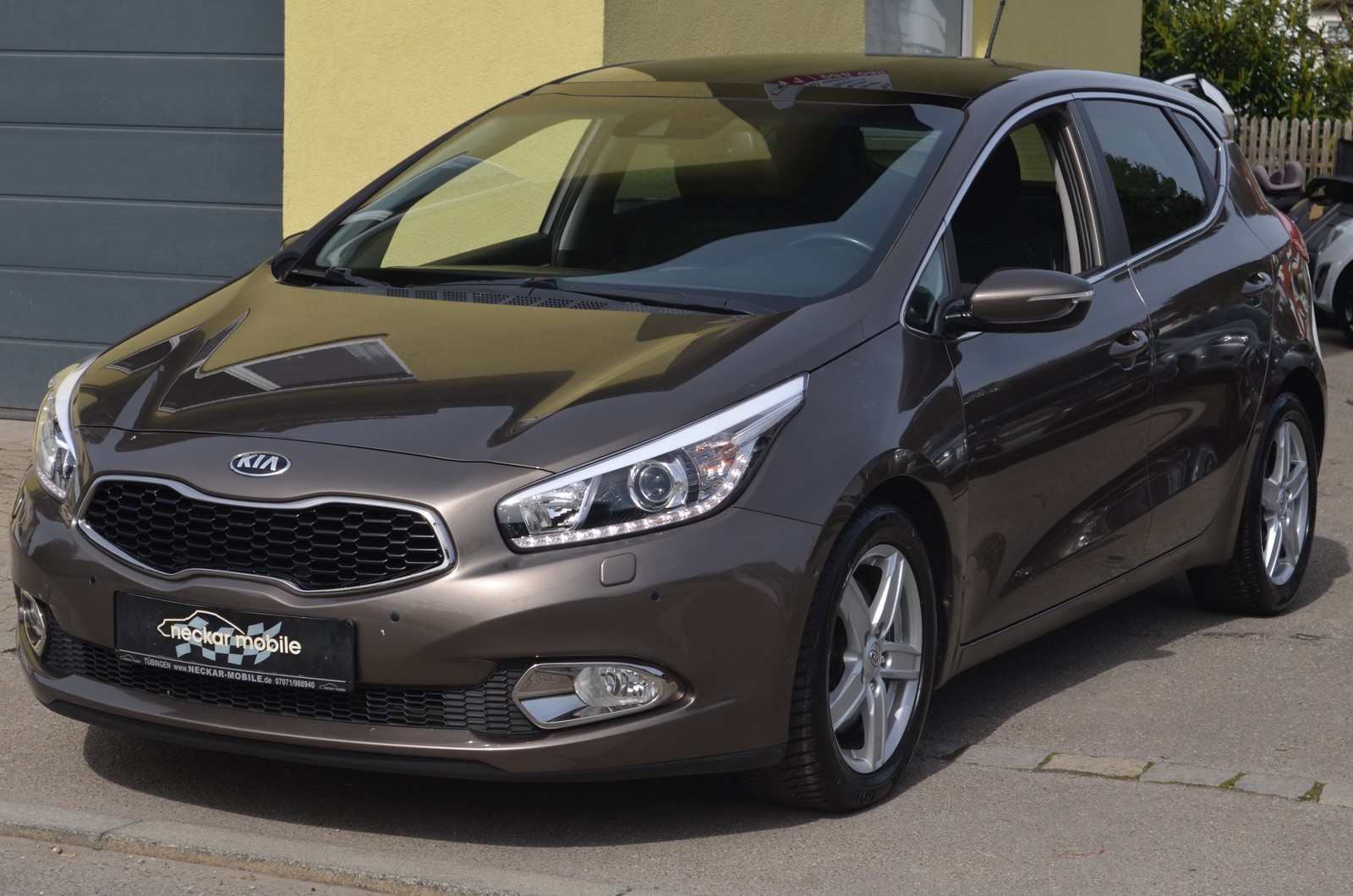 Kia Ceed 1.6CRDi Spirit Pano Xenon Navi Kam Lenkheiz