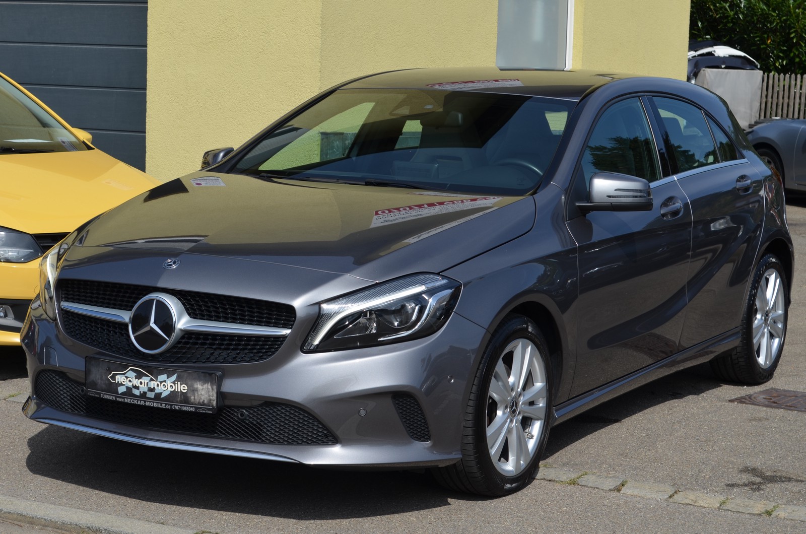 Mercedes-Benz A 200d Urban Distronik LED Navi Spur+Parkassist