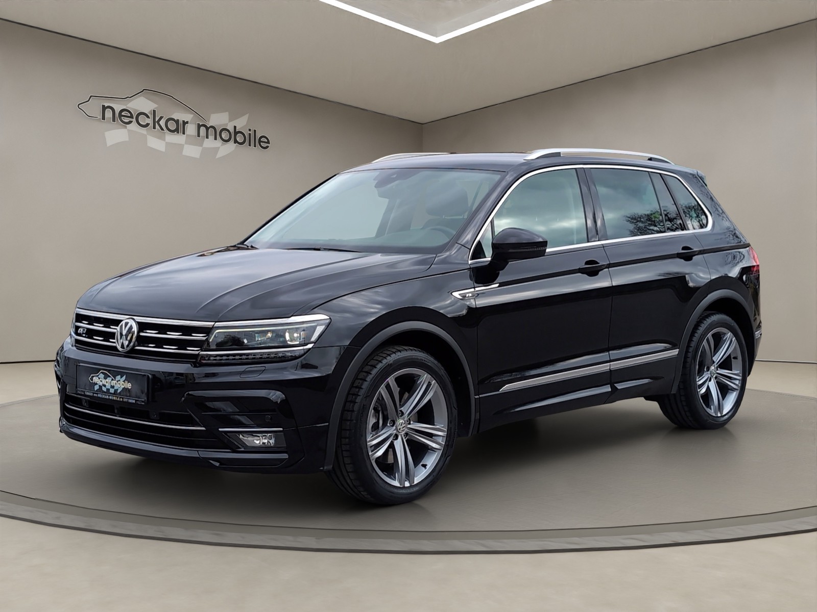 Volkswagen Tiguan 2.0TSI R-Line 4Mot HuD KAM Ahk Navi ACC