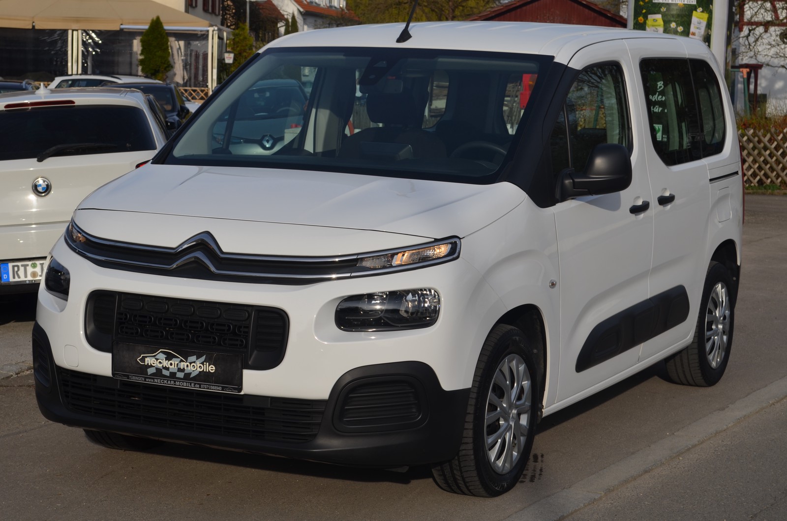 Citroën Berlingo Live M 1.5HDI DAB PDC AHK Tempomat Navi