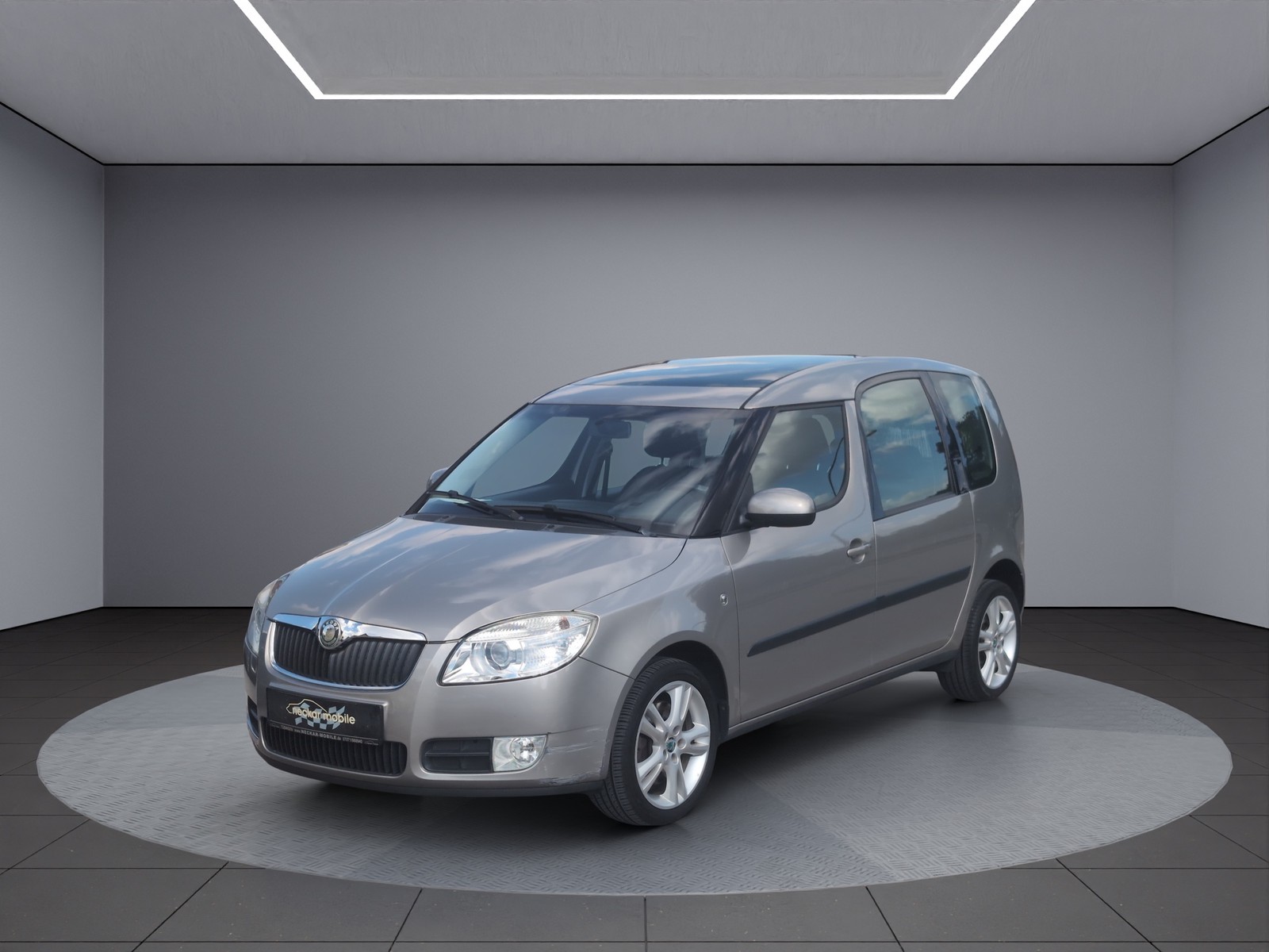 Skoda Roomster 1.6 Autom. Comfort Pano PDC Sitzheiz