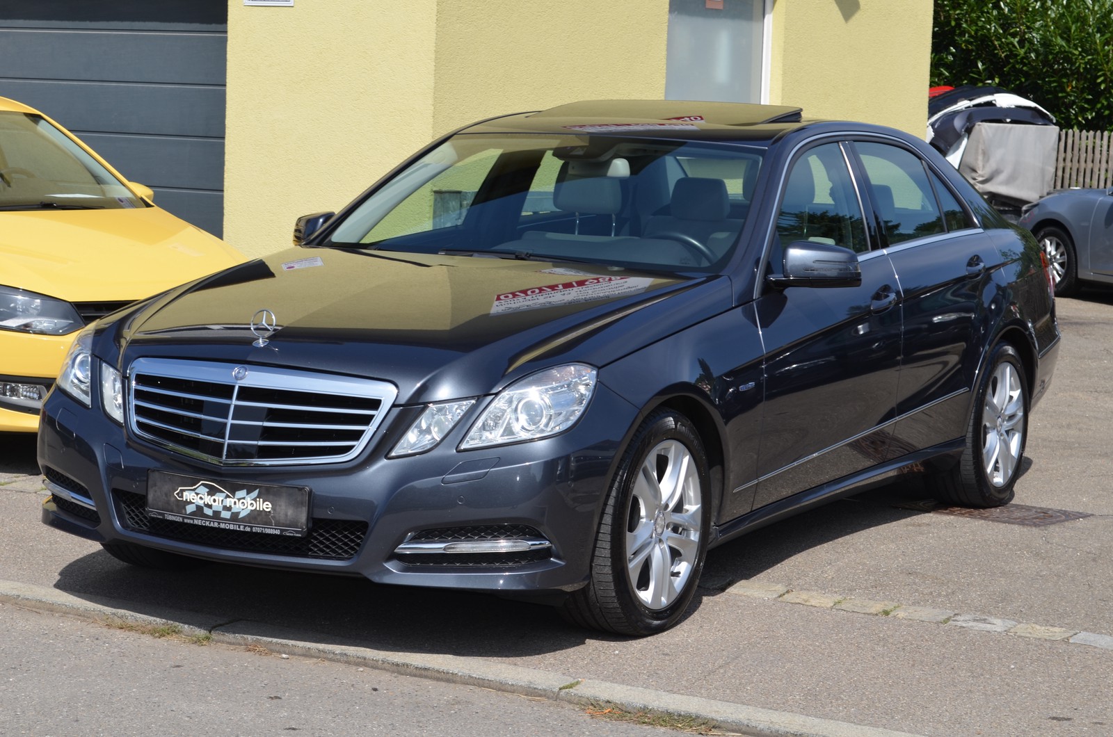 Mercedes-Benz E 350CGI 4Mat 7G Distro SHD Comand Airmatik AHK