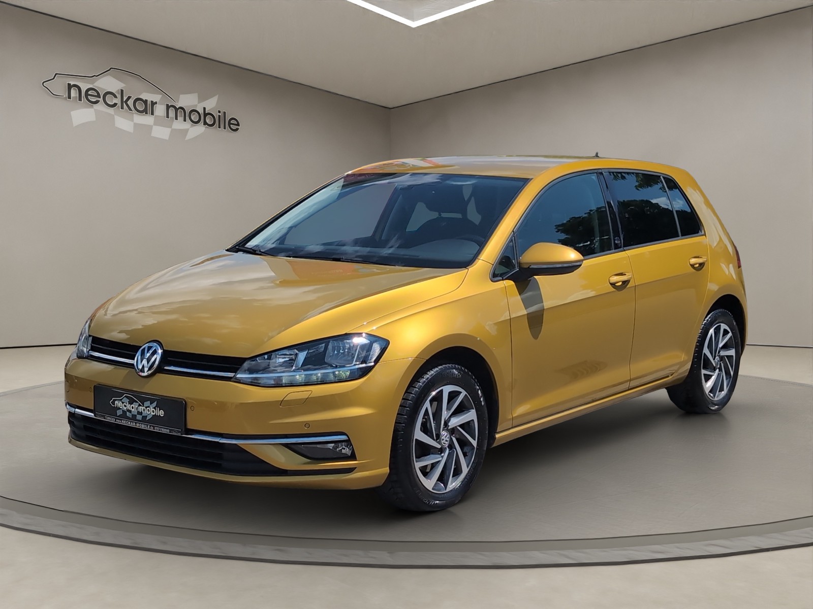 Volkswagen Golf 1.6TDI Sound LED NAVI ACC PDC Sitzheizung