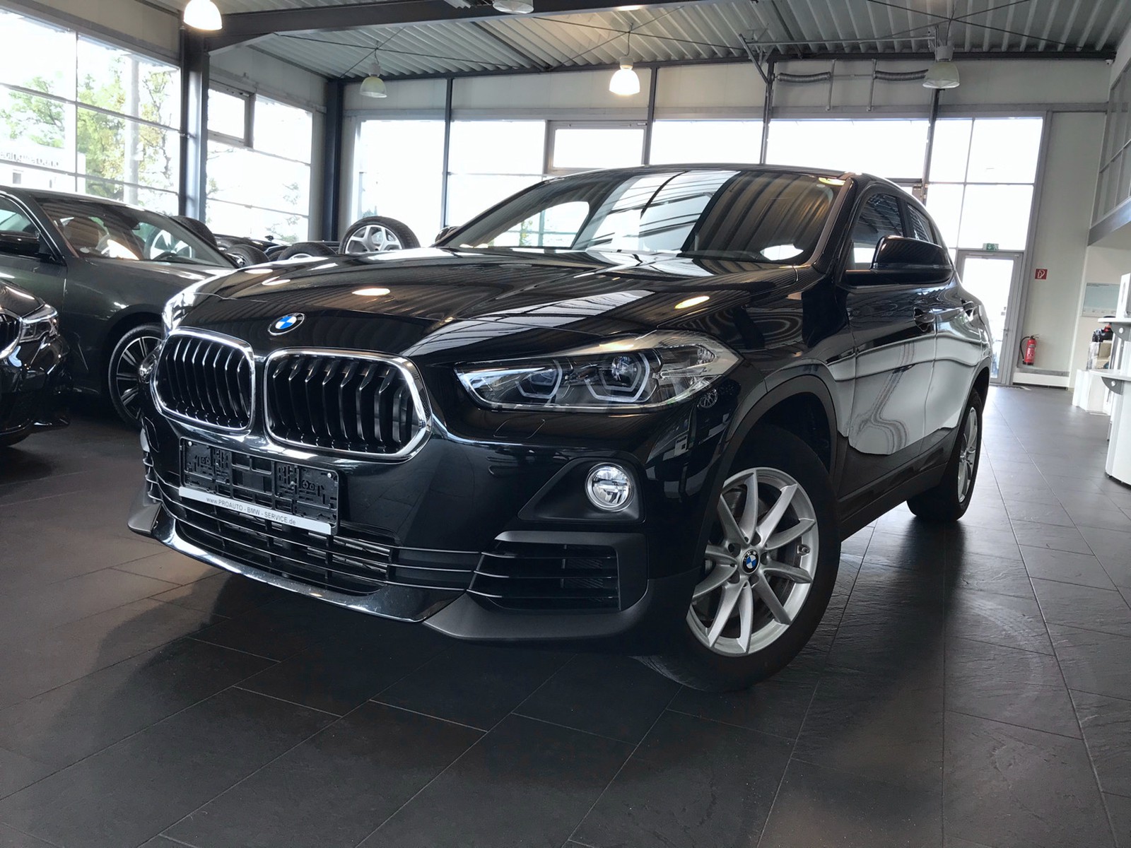 Bmw x2 advantage