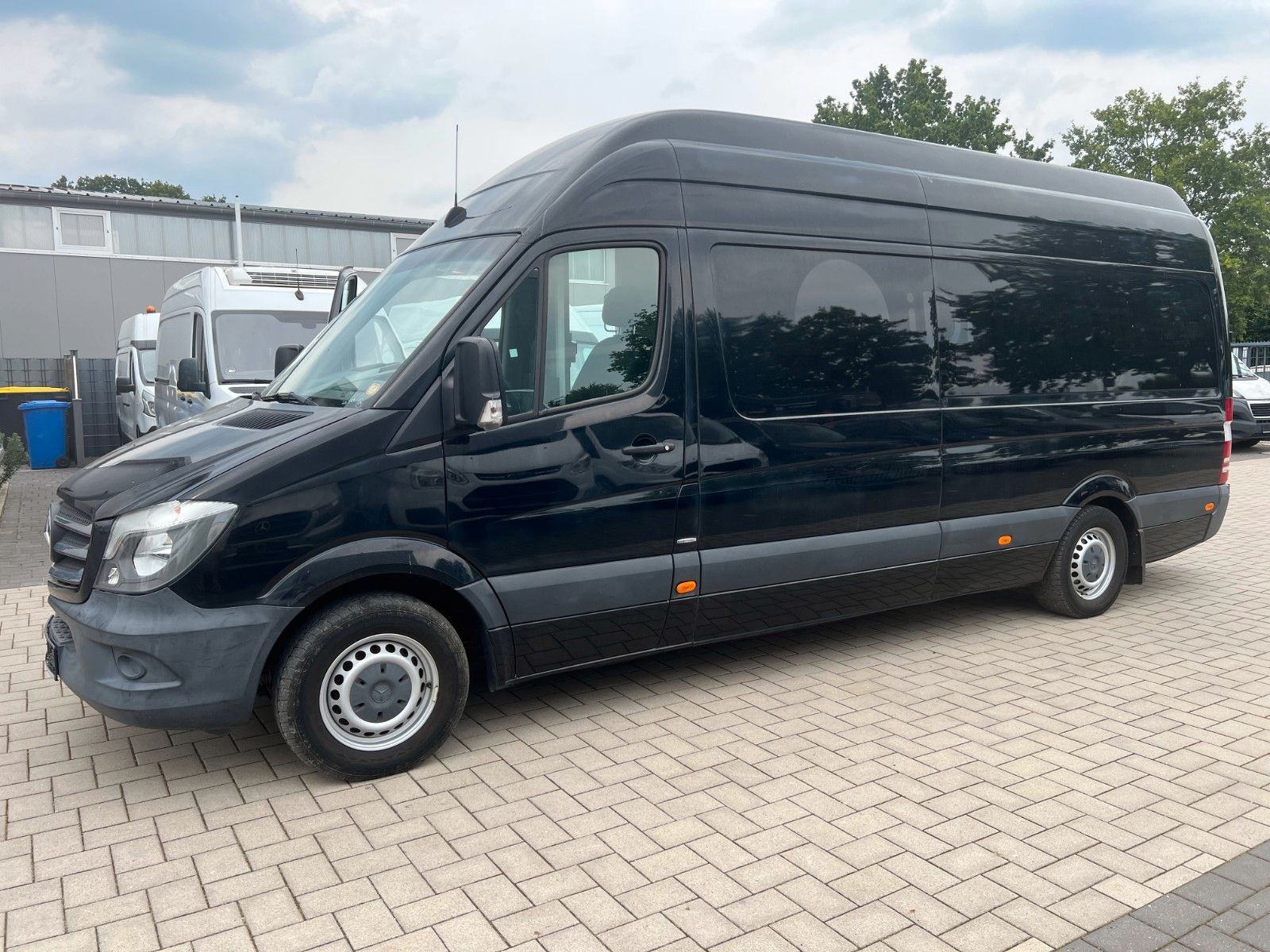 Mercedes-Benz Sprinter Kasten 316/Strom/Wasser/Friseur-Ausbau