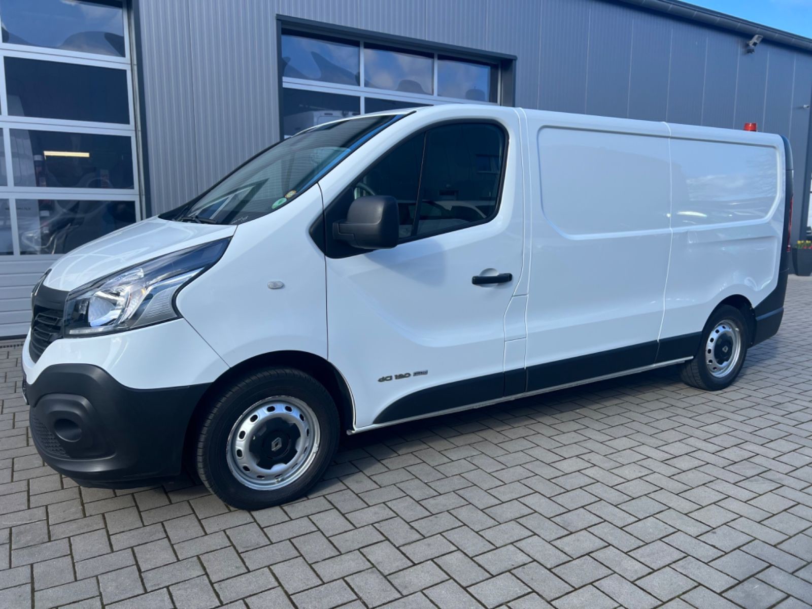 Renault Trafic Kasten L2H1 Komfort/Standheizung+Strom