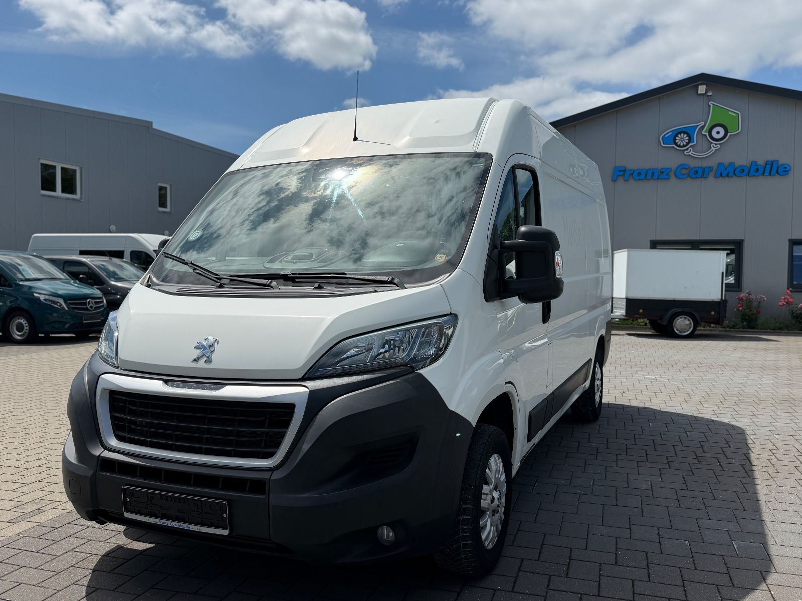 Peugeot Boxer Kasten 335 L2H2 Premium/Kamera/Totwinkel+