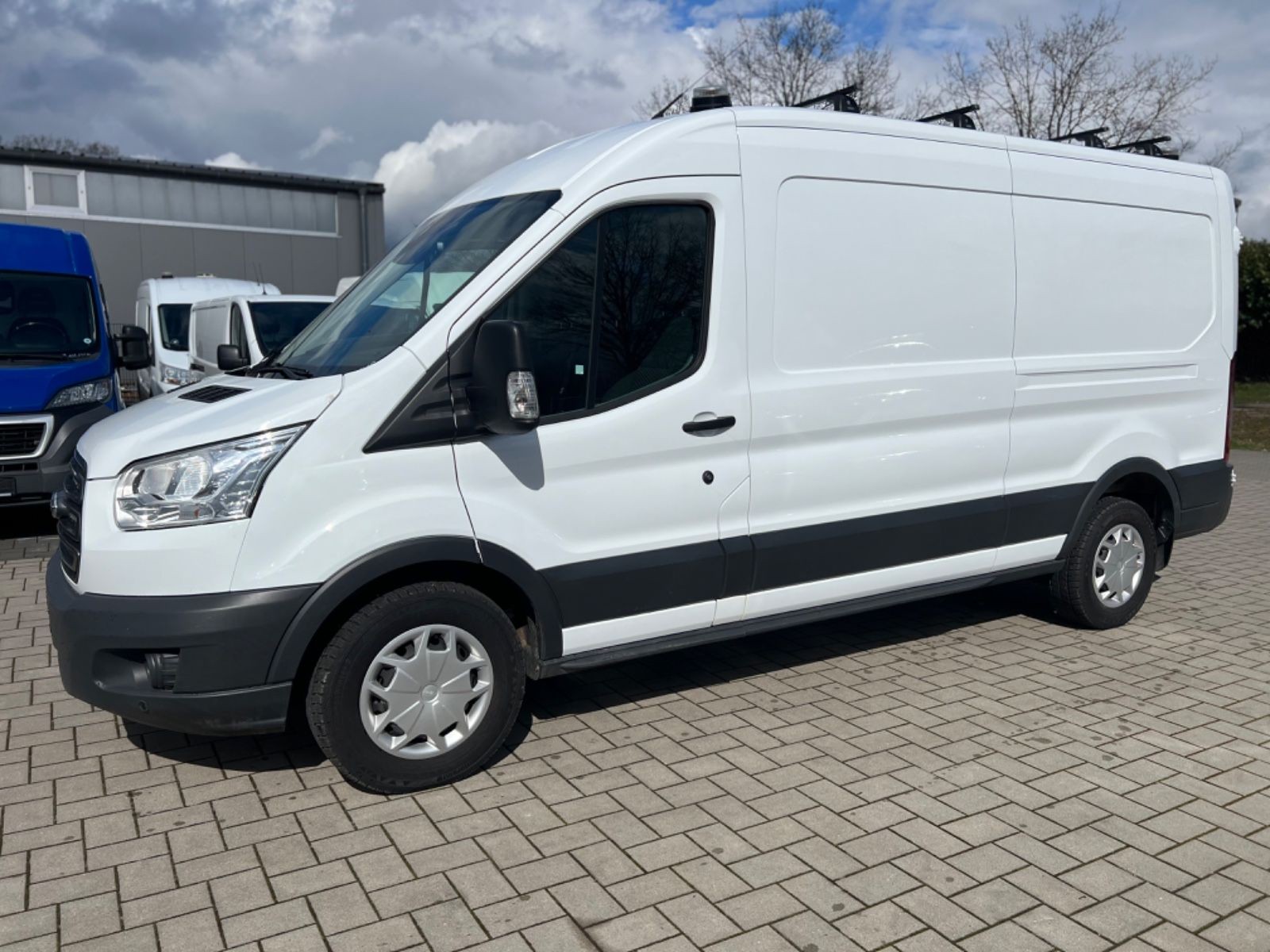 Ford Transit Kasten 350 L3 /Standheizung/4x4-Allrad