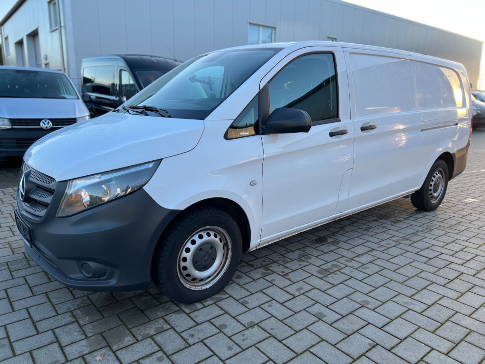 Mercedes-Benz Vito Kasten 116 CDI extralang/Standheizung/Temp+
