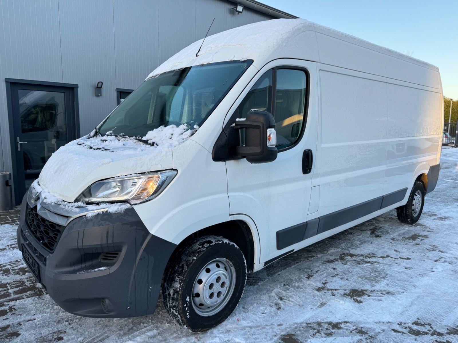 Citroën Jumper 33 L3H2 BlueHDI/Standheizung/AHK/Euro6