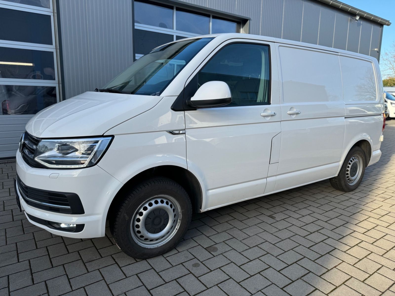 Volkswagen T6 Transporter Kasten 4Motion/Sortimo/LED/NAVI+
