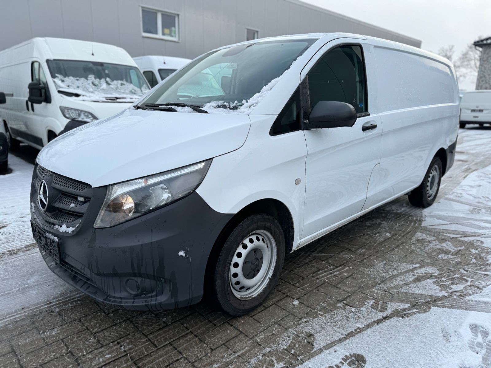 Mercedes-Benz Vito Kasten 114 CDI RWD lang/Standheizung/AHK+