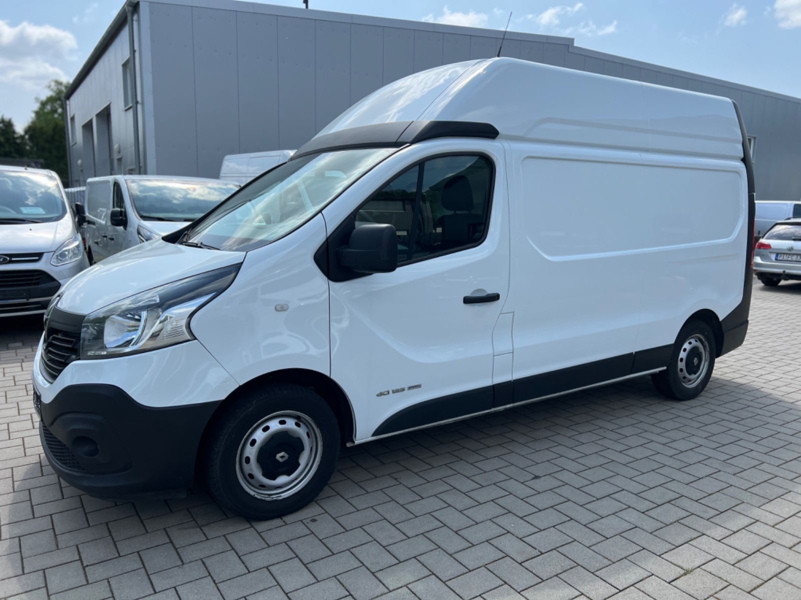 Renault Trafic III 1,6/L2H2/Tempomat/AHK/PDC/Navi/SHZ
