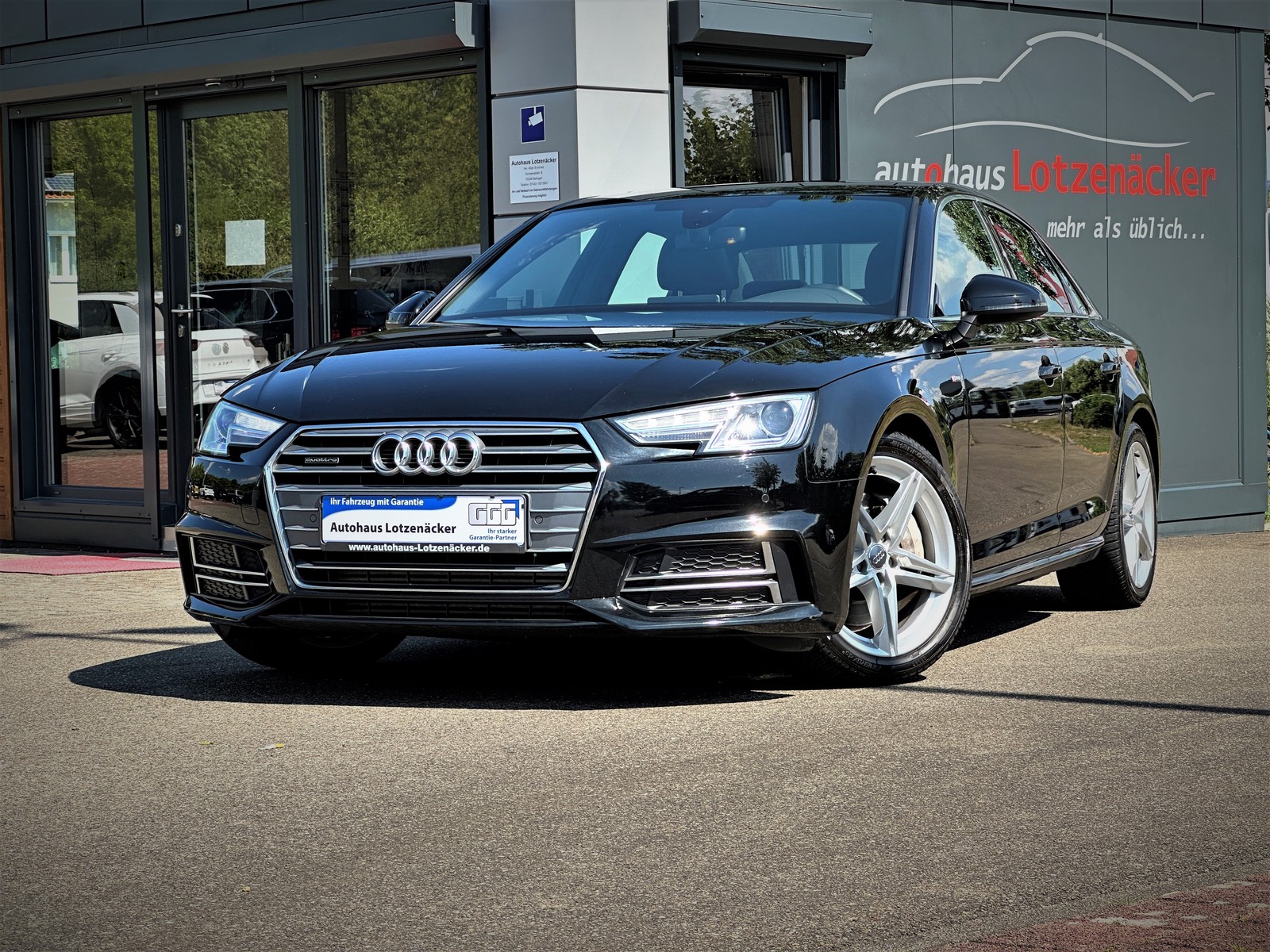 Audi A4 2,0TFSI quattro sport S-Line schwenkb. AHK