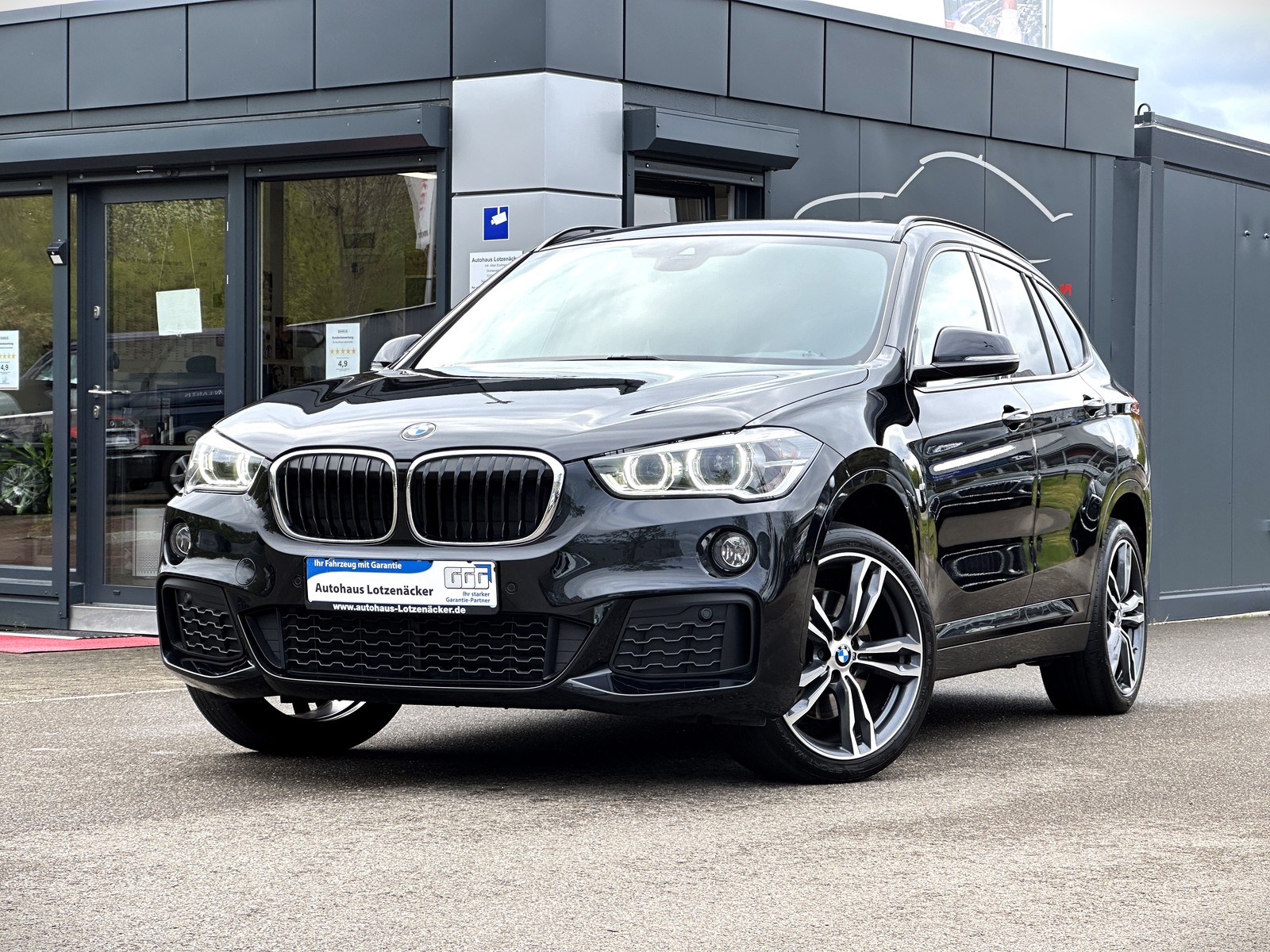 BMW X1 xDrive 20 d M Sport HUP | AHK | Shadow | Pano
