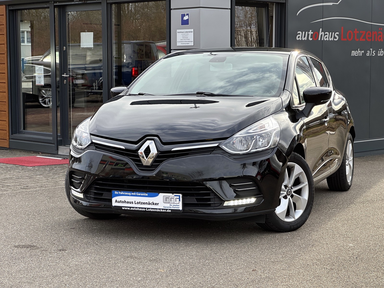 Renault Clio IV 1.2 16V 75 Limited TEMP|NAVI|PDC|KEYLESS
