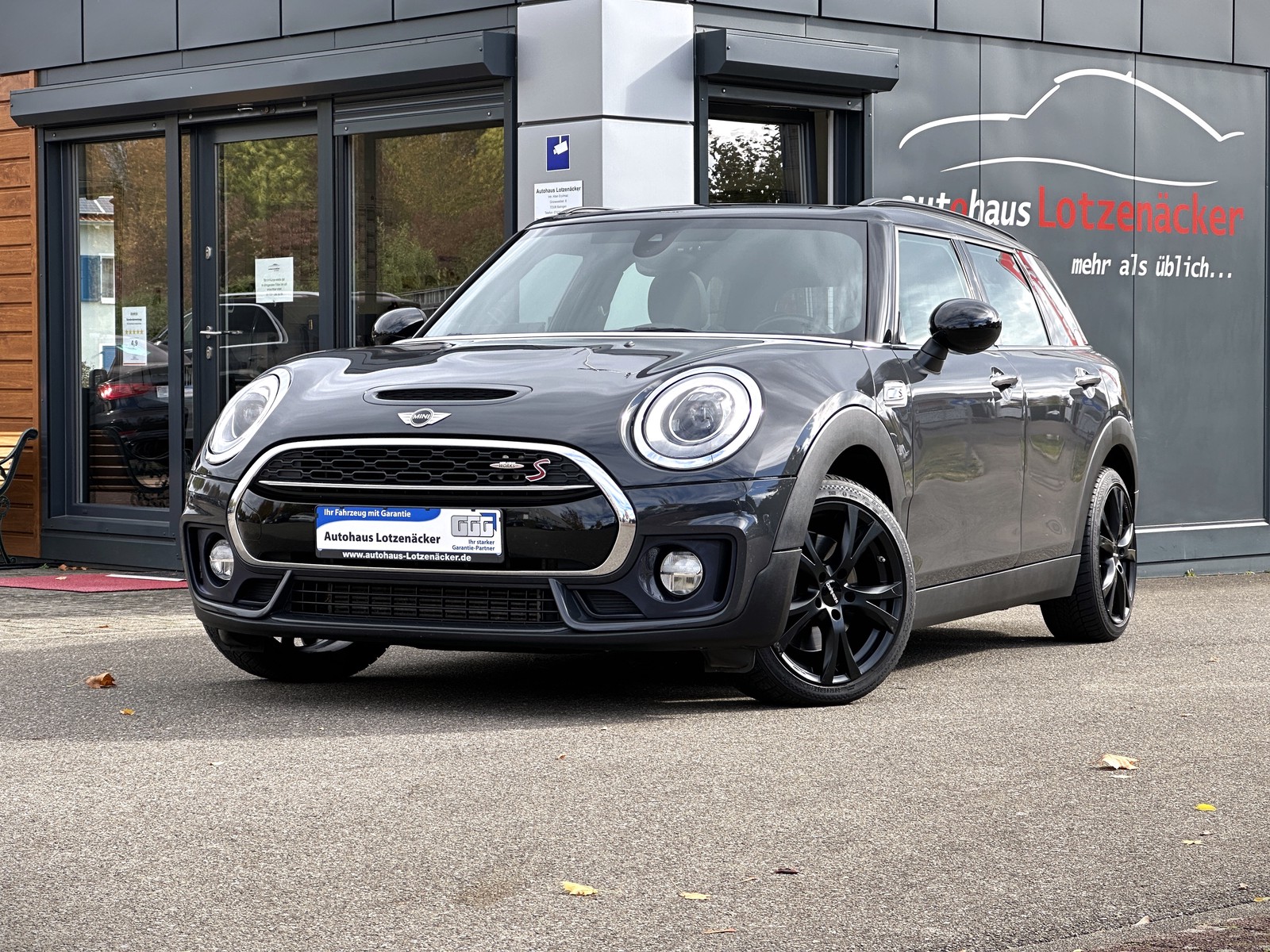 MINI Mini SD Clubman Cooper JCW Paket 19" H&K