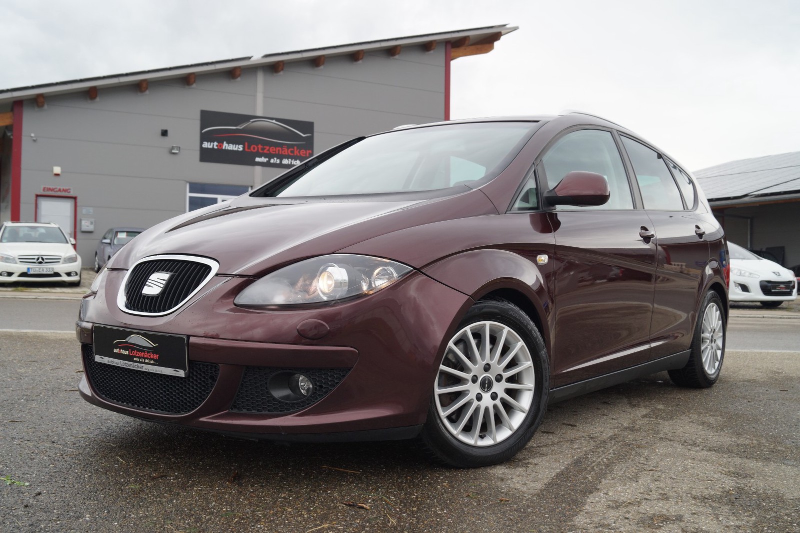 Seat Altea 2.0 TDI DPF Sport NAVI,XEN,NEUER ZYLINDERKOPF,GARANTIE
