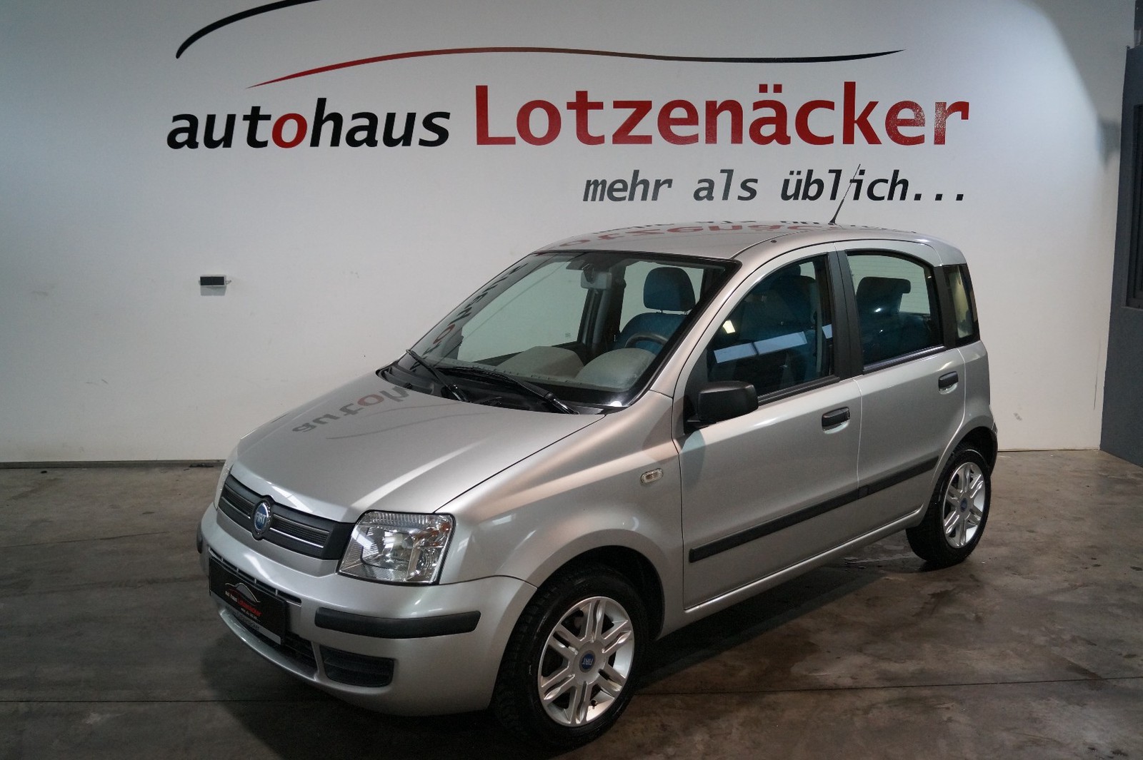 Fiat Panda 1.2 8V Dynamic 2.HAND,WENIG KM,KLIMA,FIAT SCHECKHEFT
