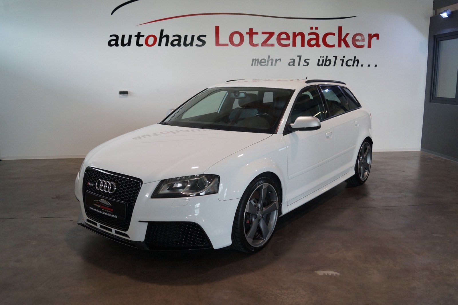 Audi RS 3 Sportback 2.5 TFSI quattro 2.HAND,LEDER,NAVI,XENON,TEMPOMAT