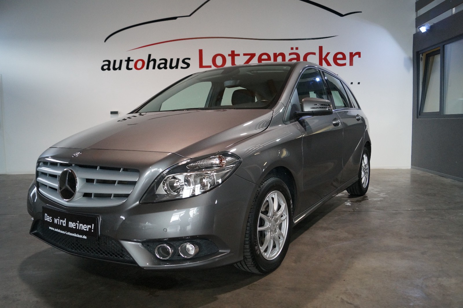 Mercedes-Benz B 220 CDI / d NAVI,KAMERA,TEMPOMAT,SHZ, EURO 6