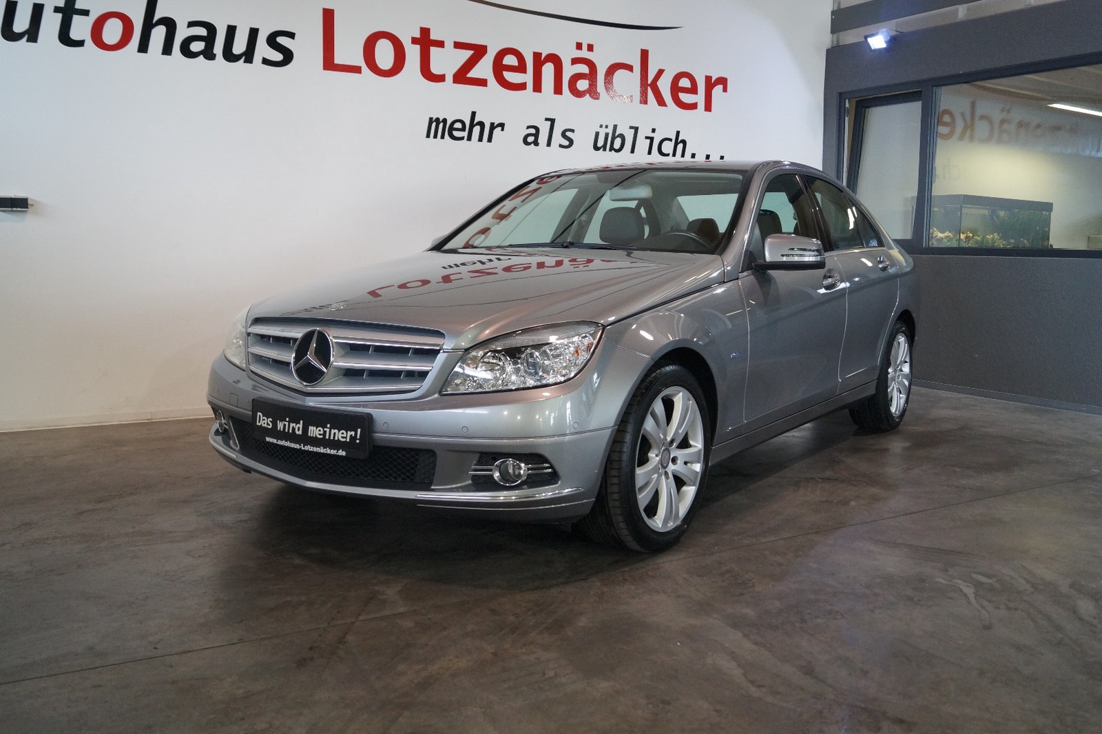 Mercedes-Benz C 180 CGI BlueEfficiency Avantgarde AHK,PDC,Tempomat,TÜV NEU