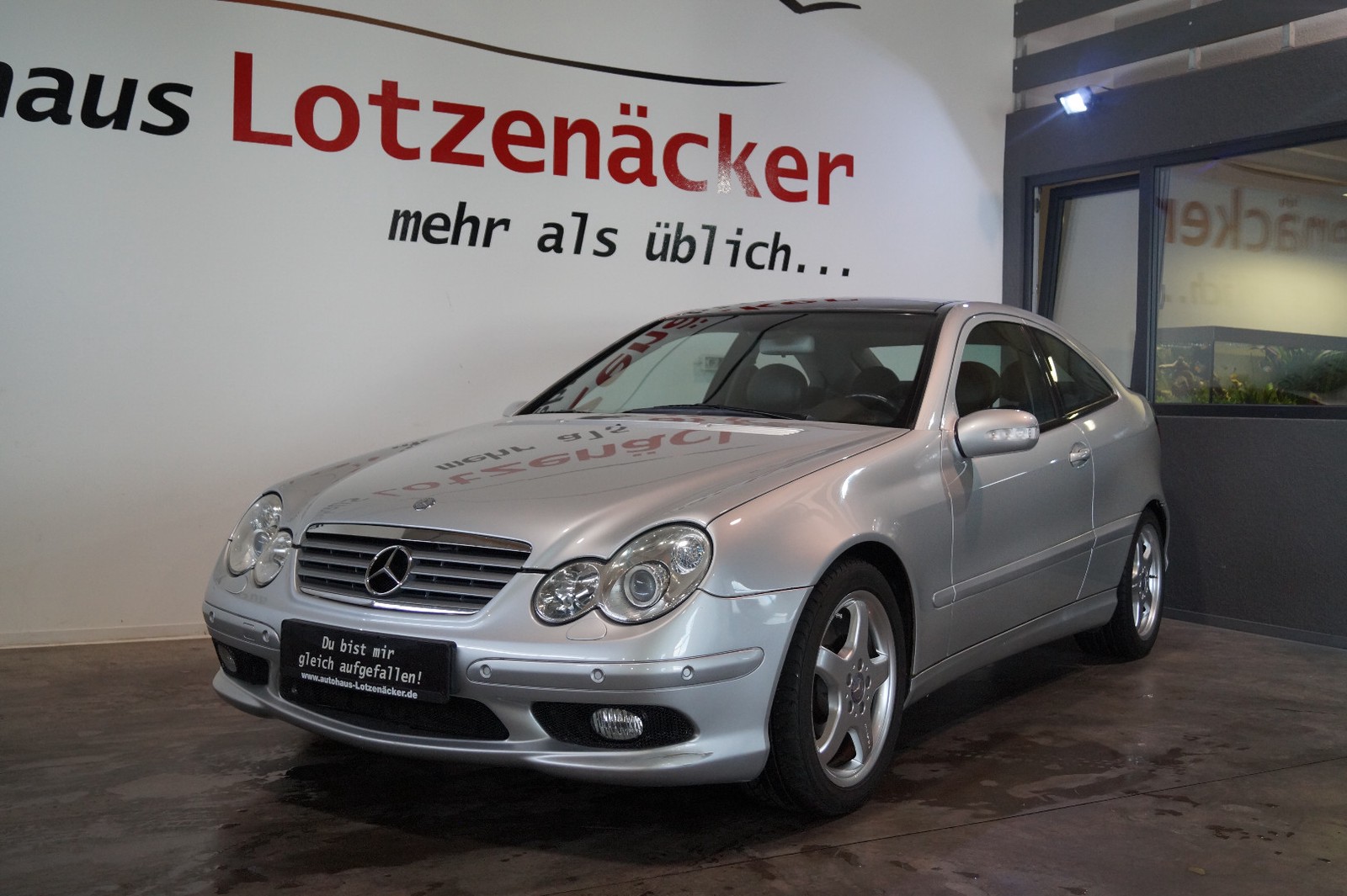 Mercedes-Benz C 230 Sportcoupe Kompressor NAVI,XENON,LEDER,SHZ,PANO,PDC