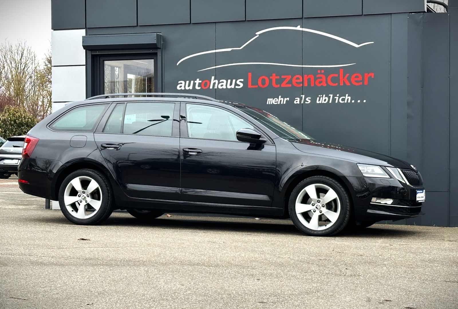 Skoda Octavia Combi Style CarPlay|1.Hd|DSG|LED|Navi