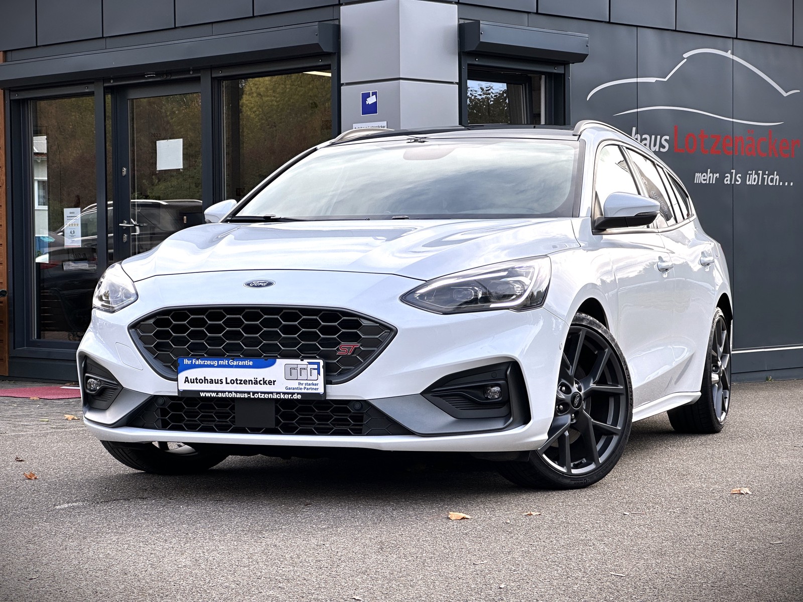 Ford Focus Turnier ST | ACC | Pano | Apple