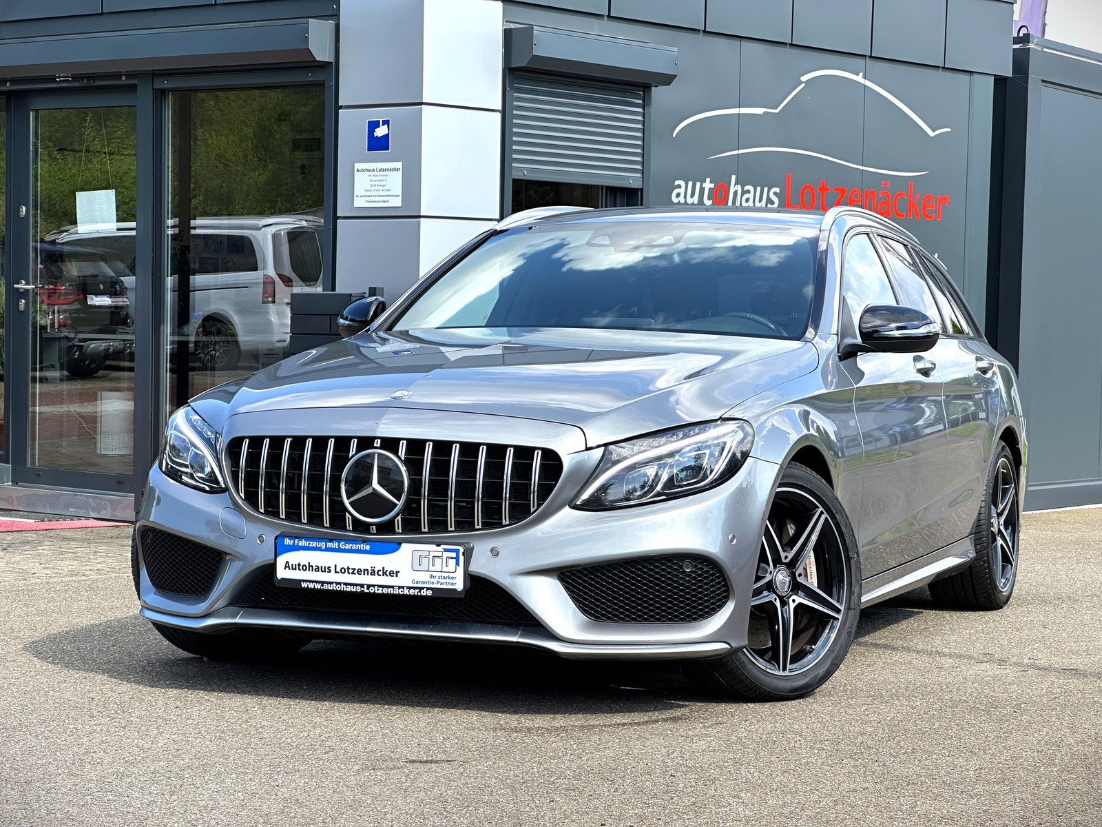 Mercedes-Benz C43 AMG HeadUp | Distr Plus | Service neu