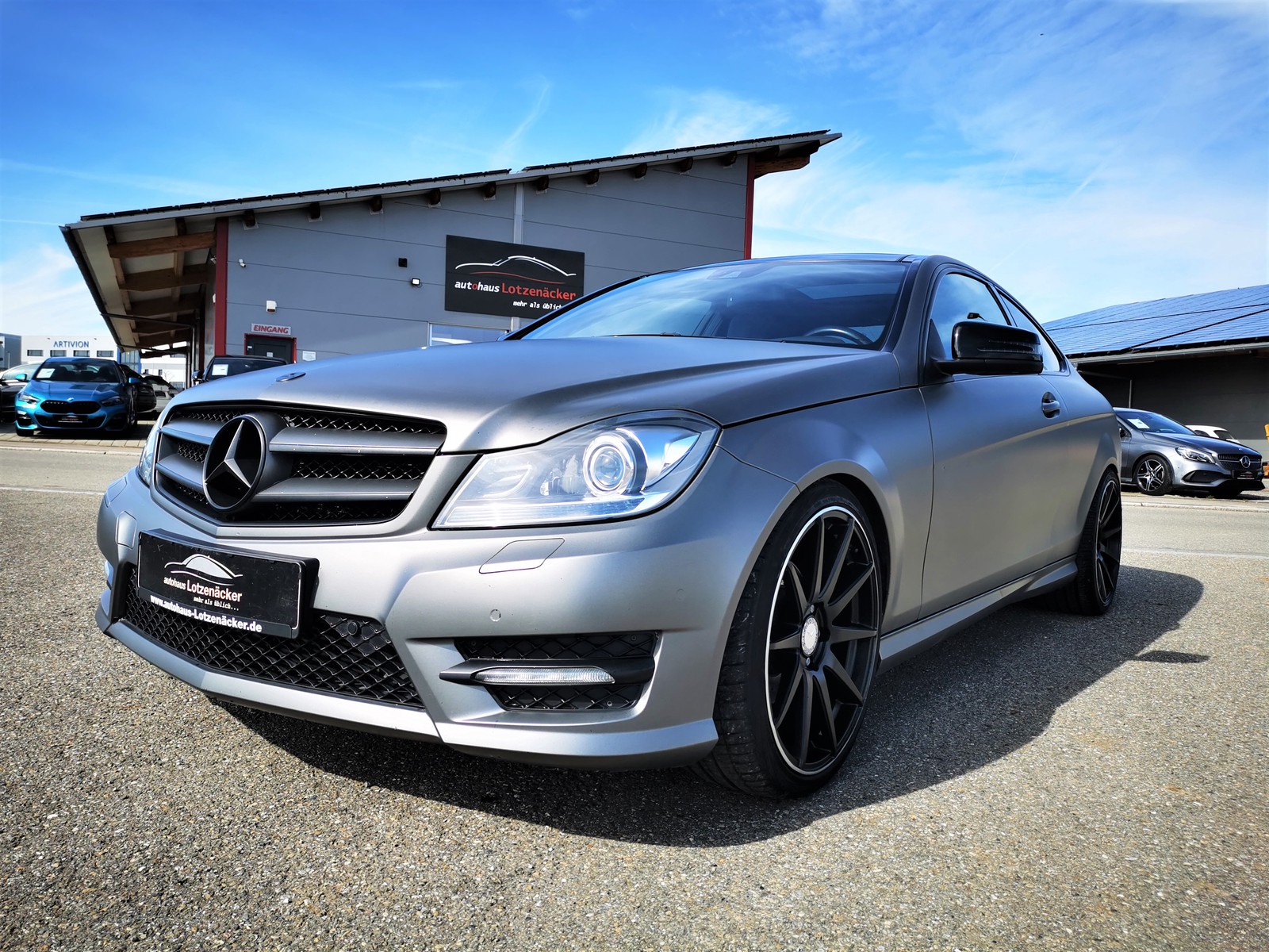 Mercedes-Benz C 250 CGI BlueEfficiency AMG|NAV|BI-XEN|PANO|H&K