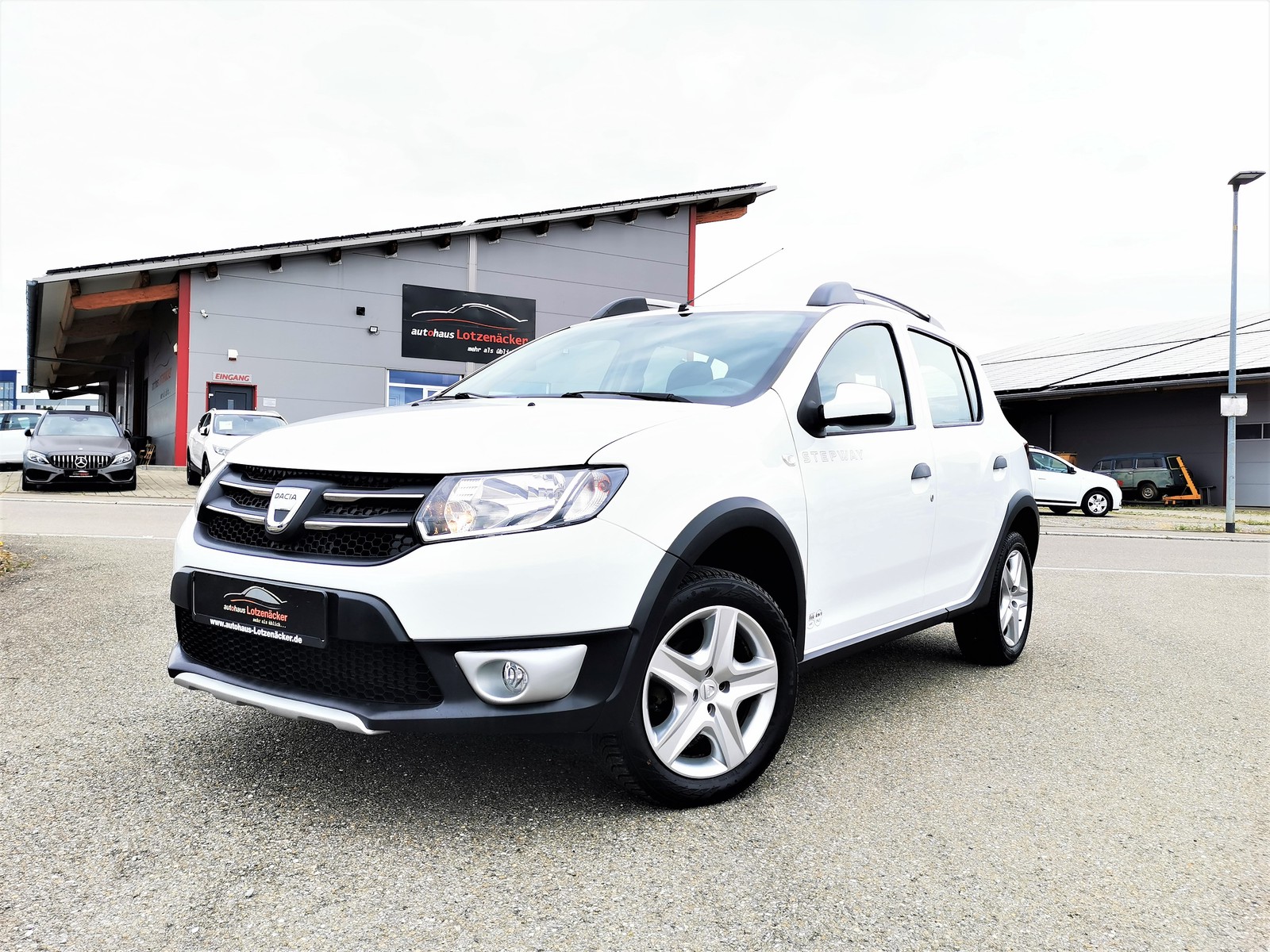 Dacia Sandero II 1.HAND|NAV|TEMP|KLIMA|PDC